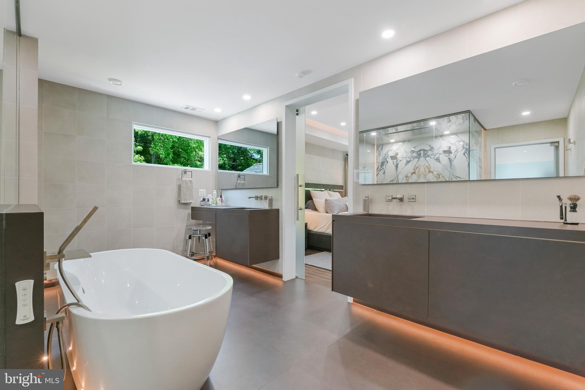 CROSS CREEK COMPASS POINTE - Residential