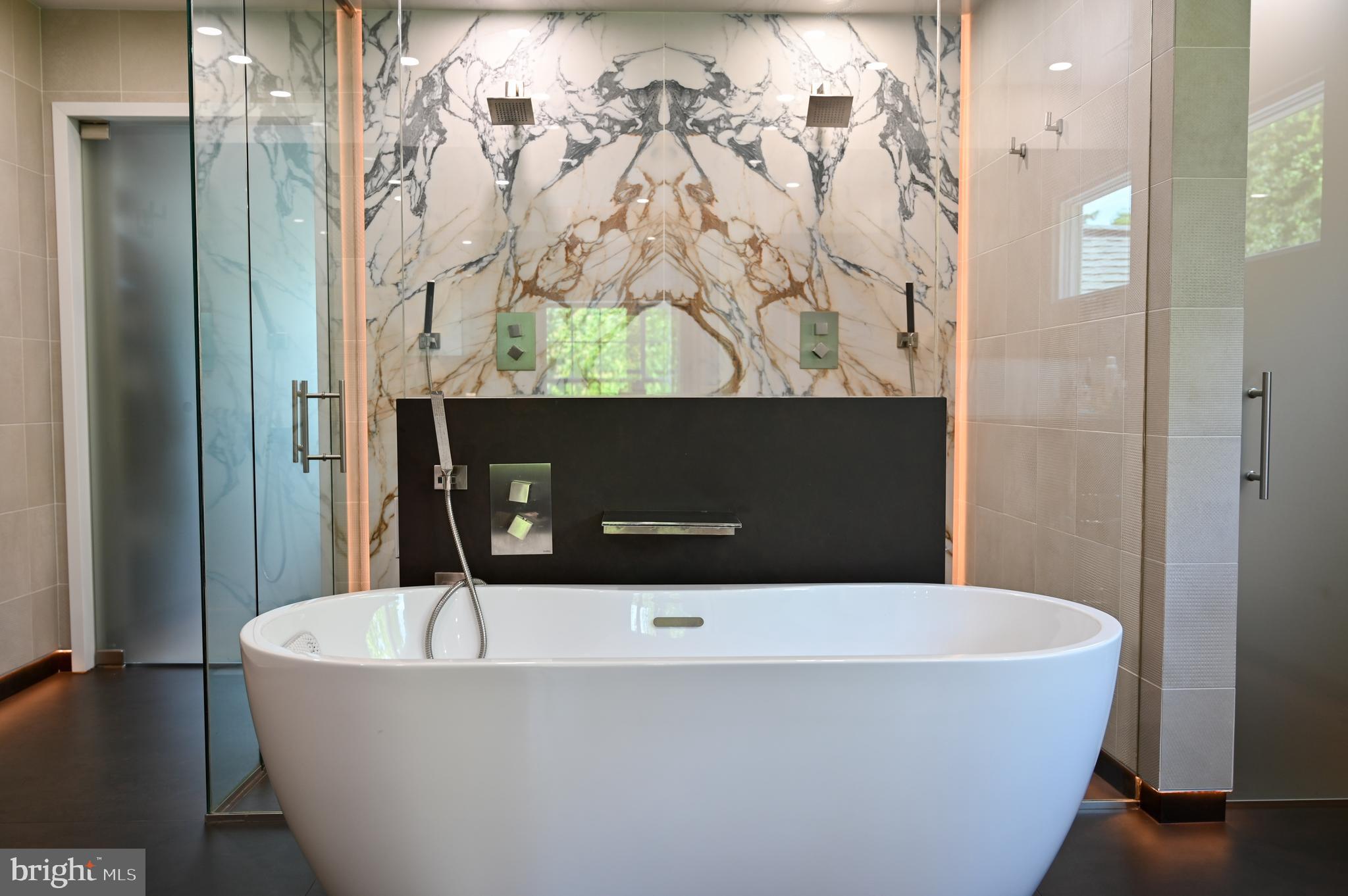 CROSS CREEK COMPASS POINTE - Residential