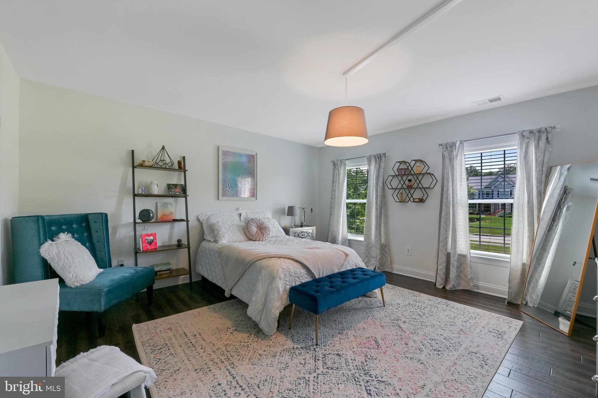 CROSS CREEK COMPASS POINTE - Residential