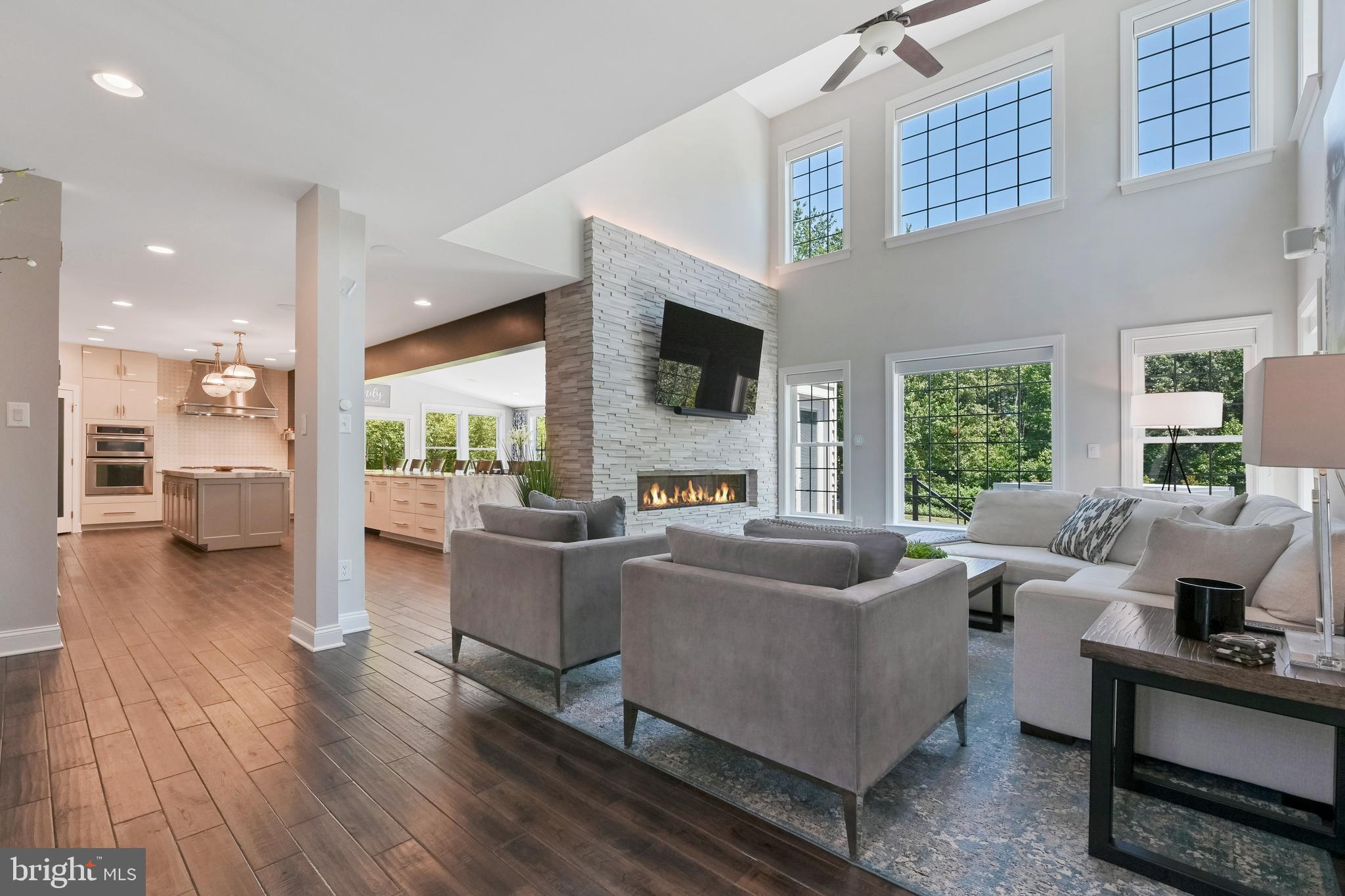 CROSS CREEK COMPASS POINTE - Residential