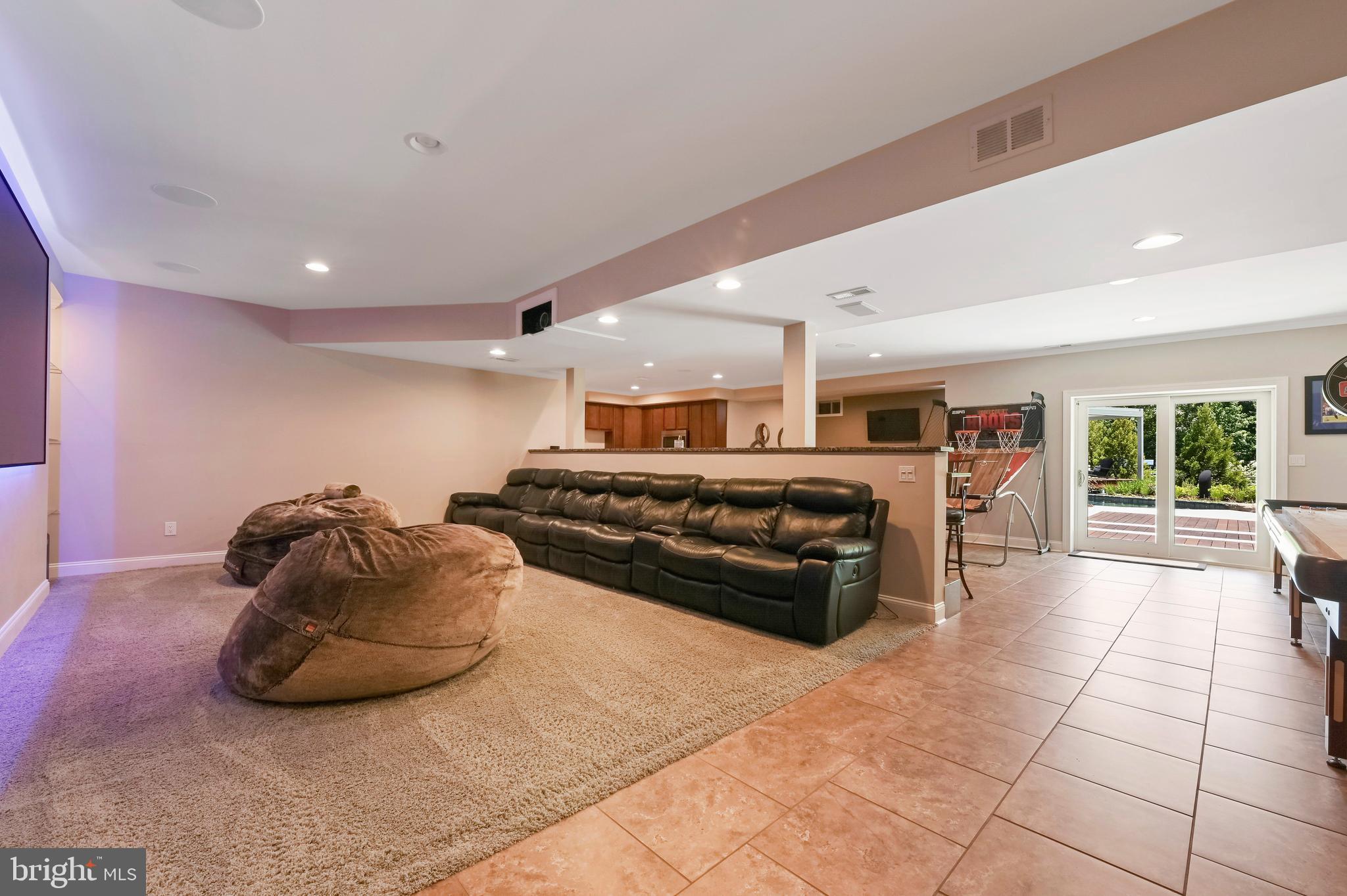 CROSS CREEK COMPASS POINTE - Residential