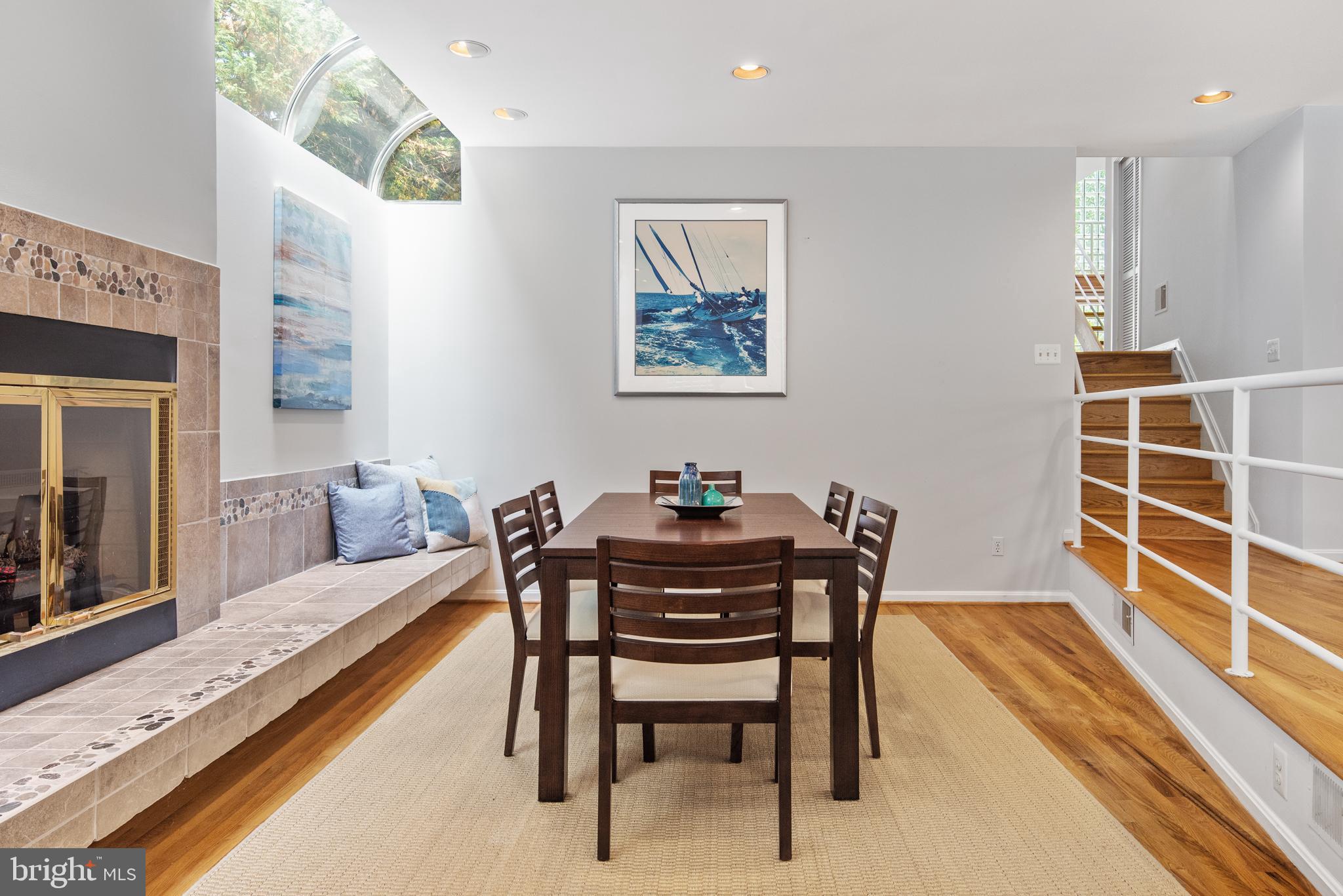 ANNAPOLIS COVE - Residential