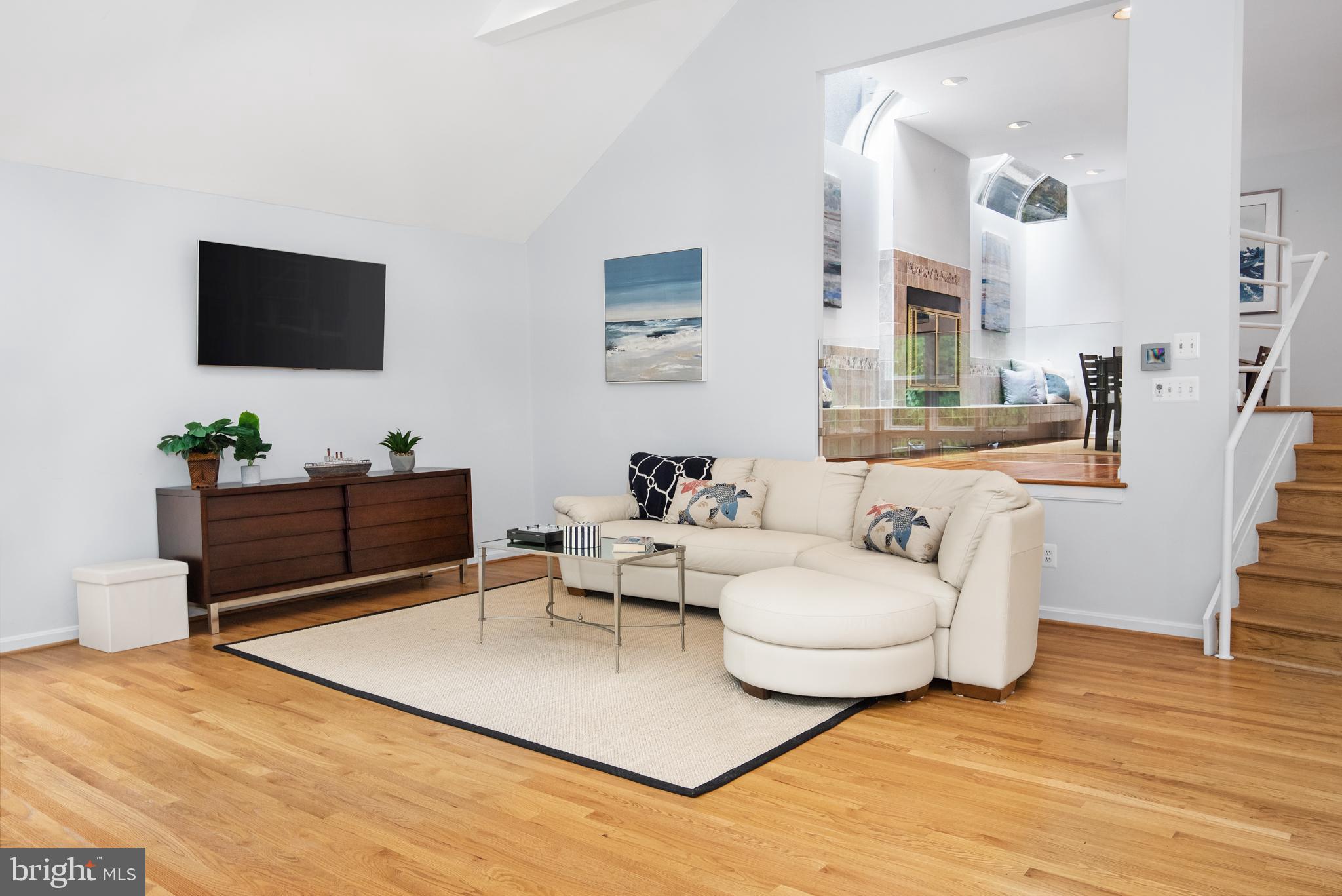 ANNAPOLIS COVE - Residential