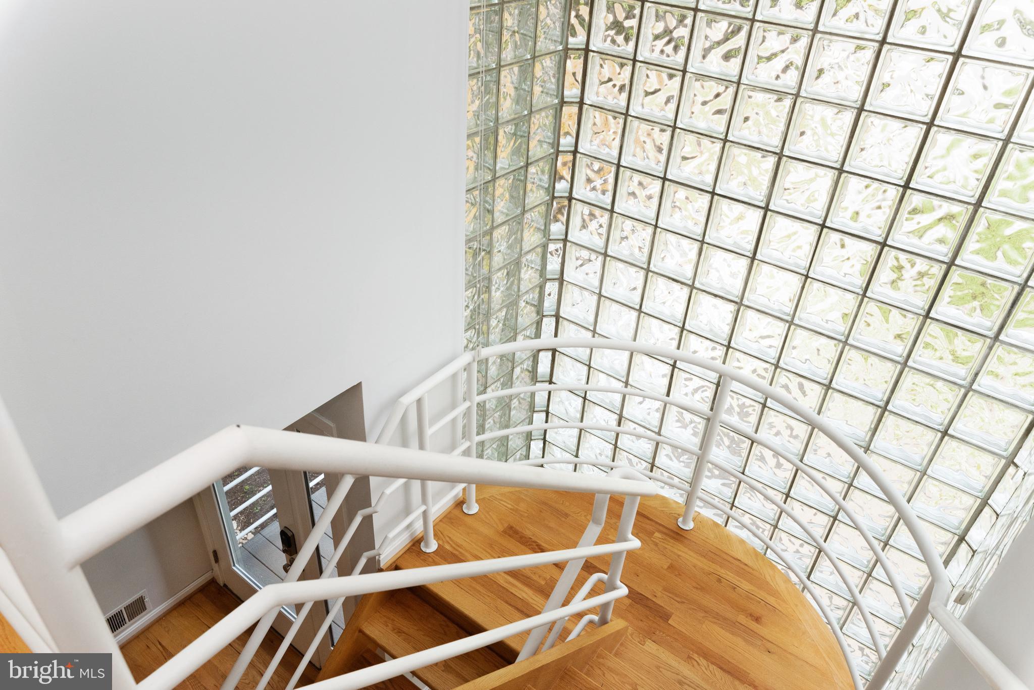 ANNAPOLIS COVE - Residential