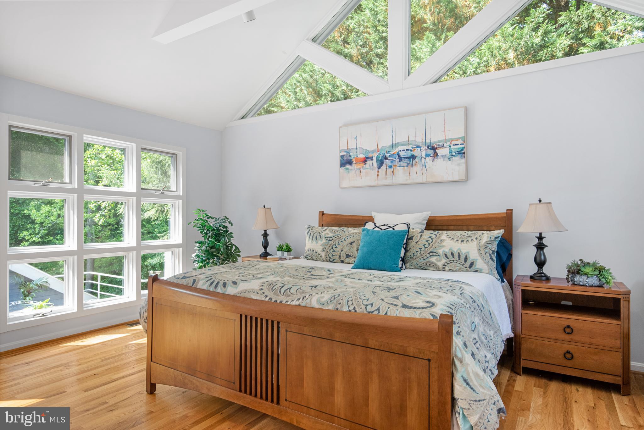 ANNAPOLIS COVE - Residential