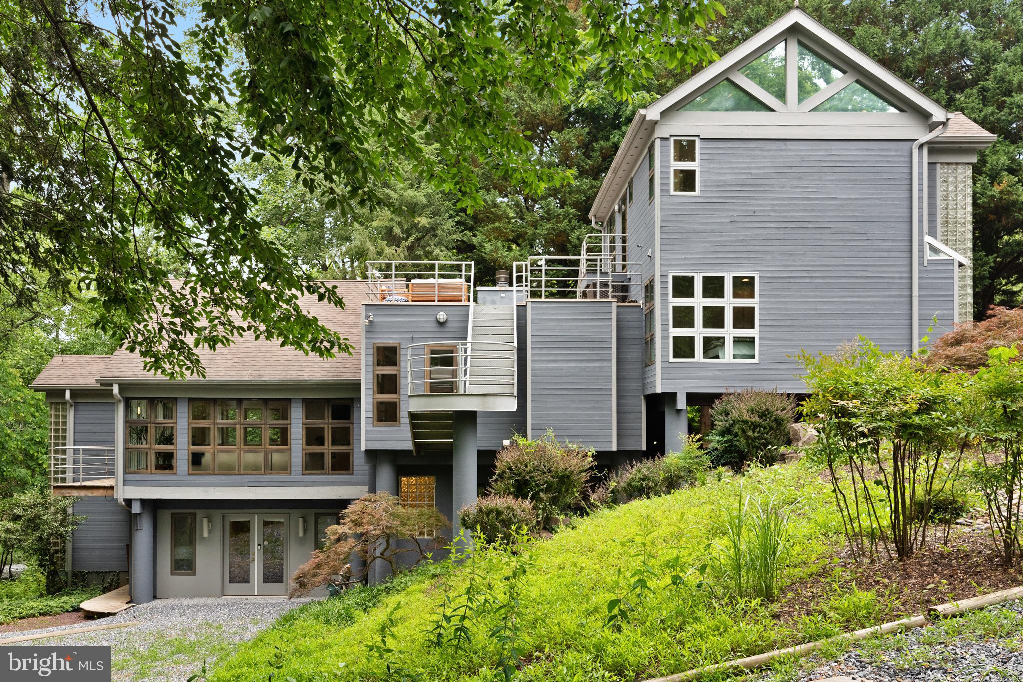 ANNAPOLIS COVE - Residential