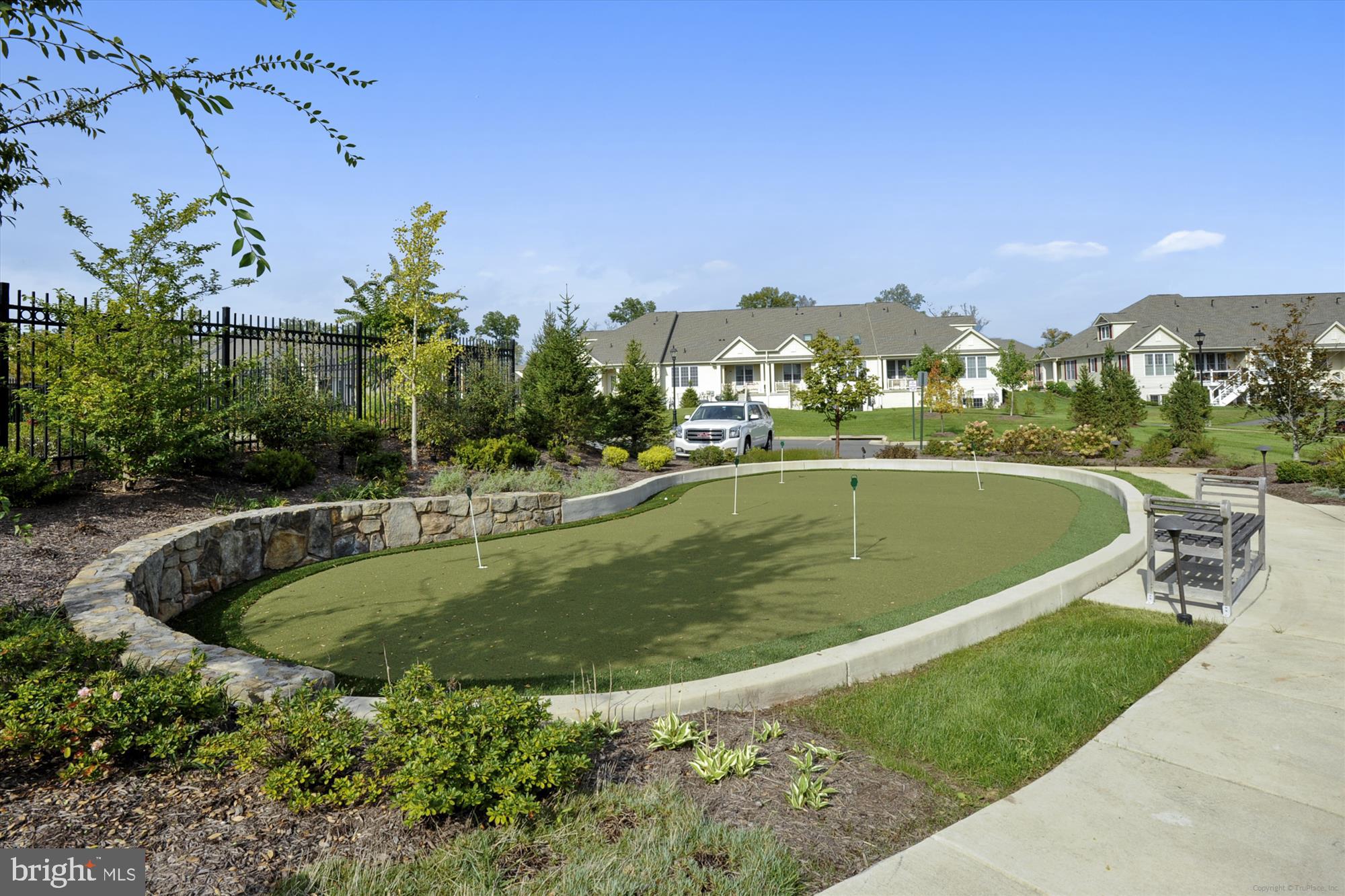 REGENCY AT ASHBURN - Residential