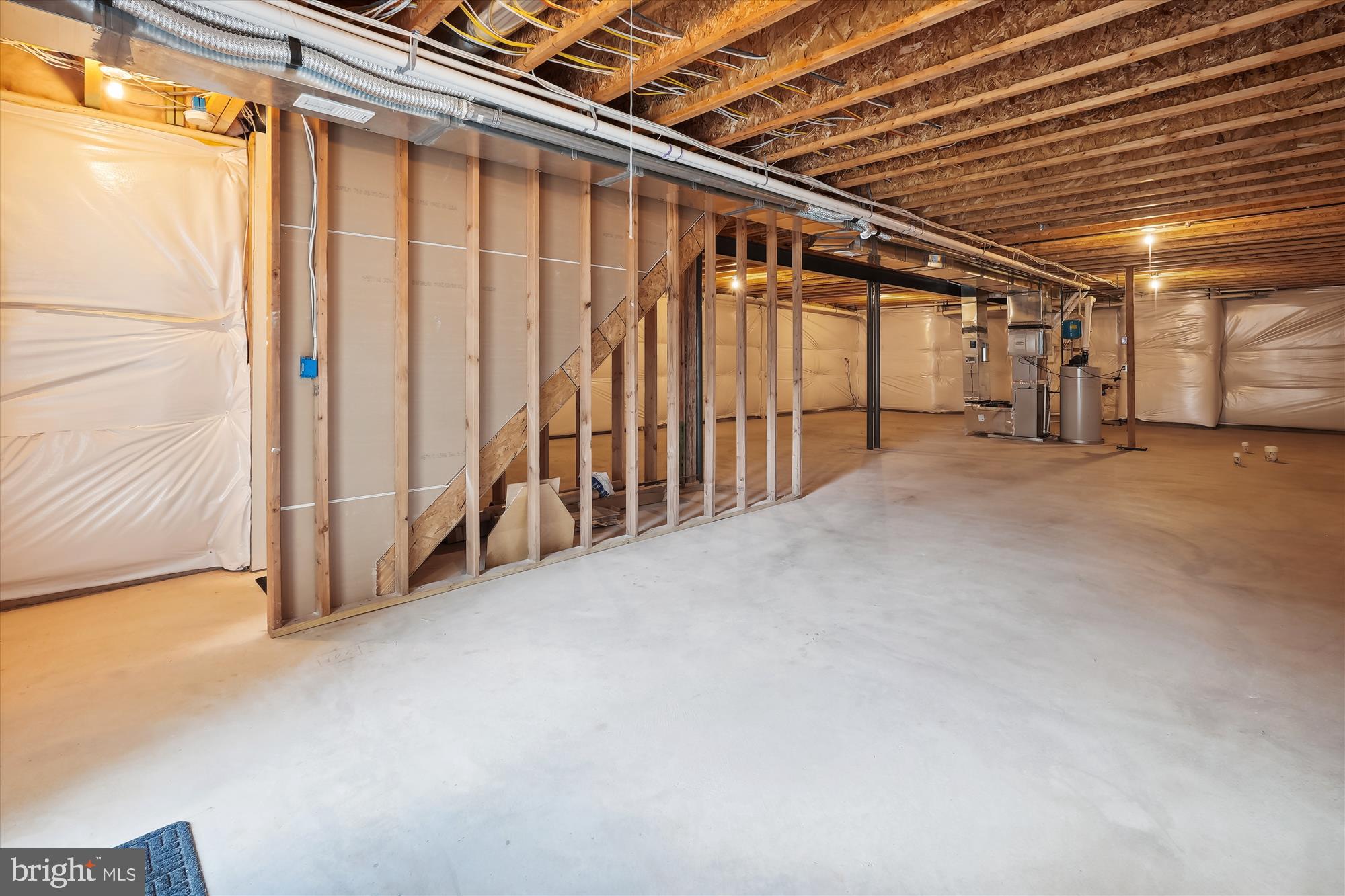 REGENCY AT ASHBURN - Residential