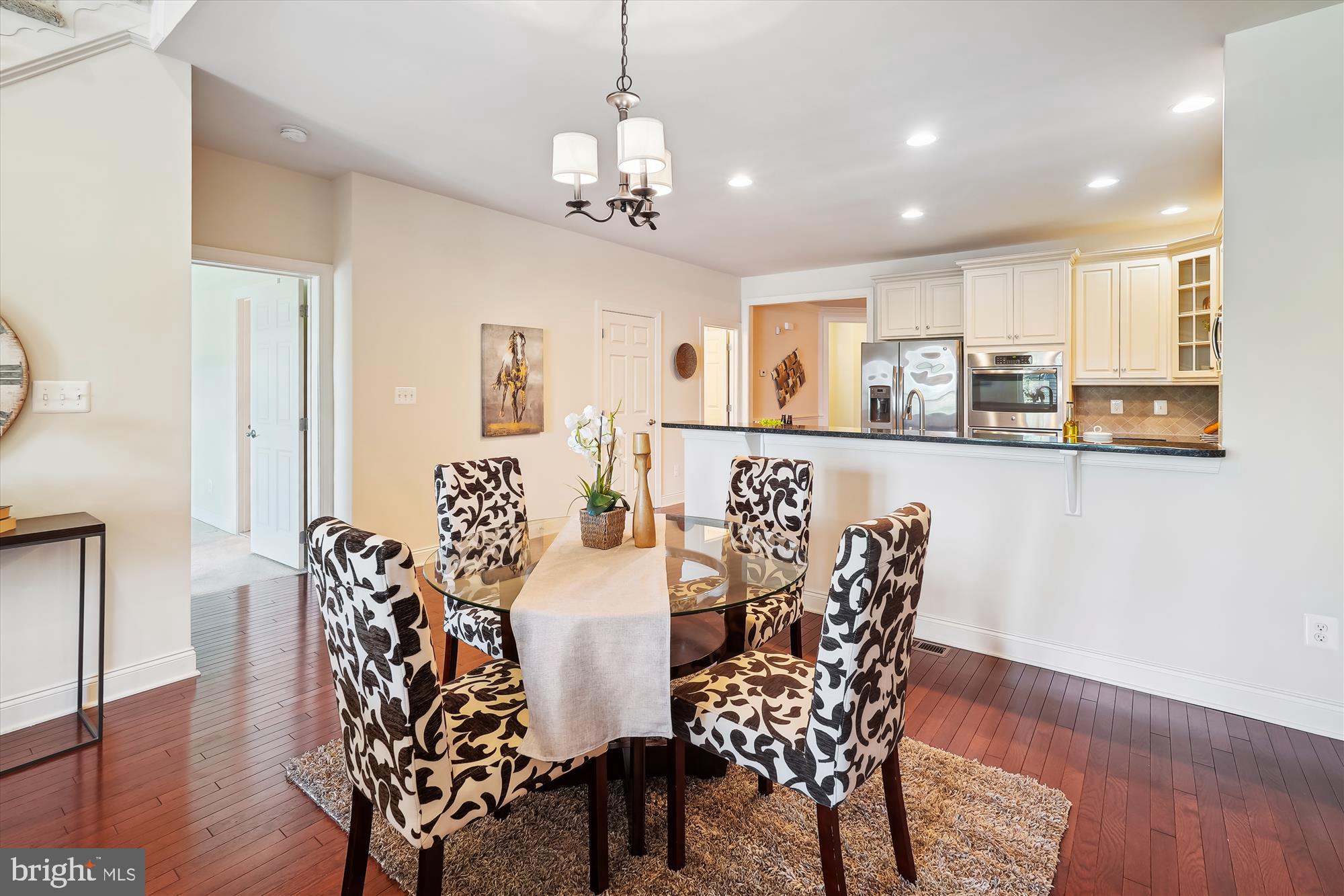 REGENCY AT ASHBURN - Residential