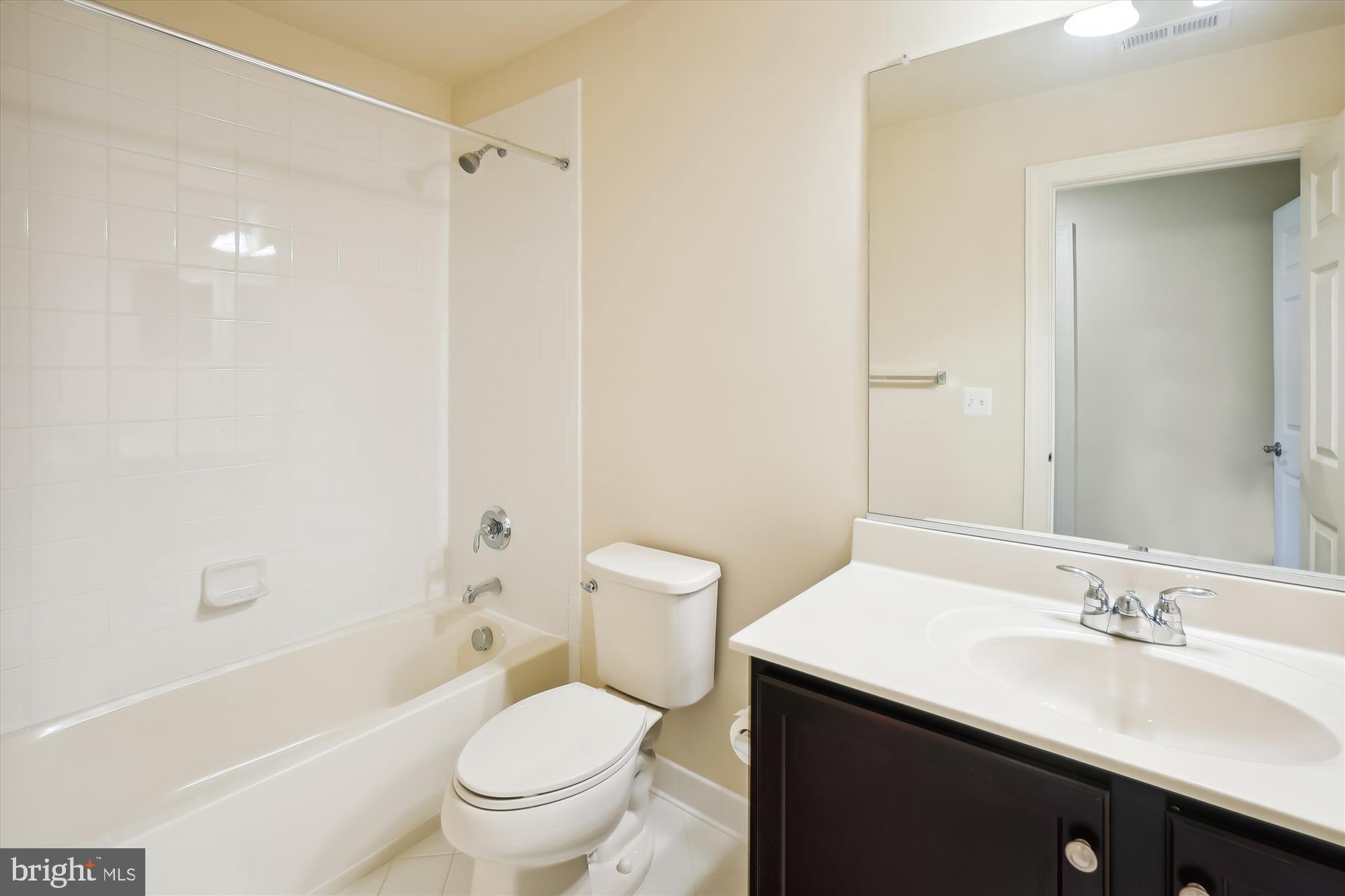 REGENCY AT ASHBURN - Residential