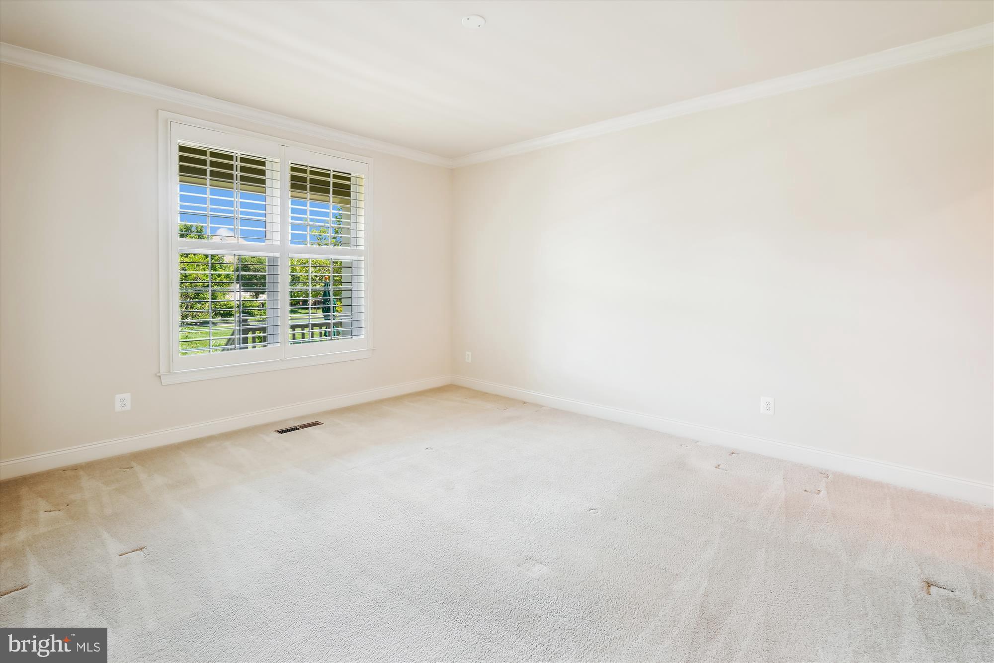 REGENCY AT ASHBURN - Residential