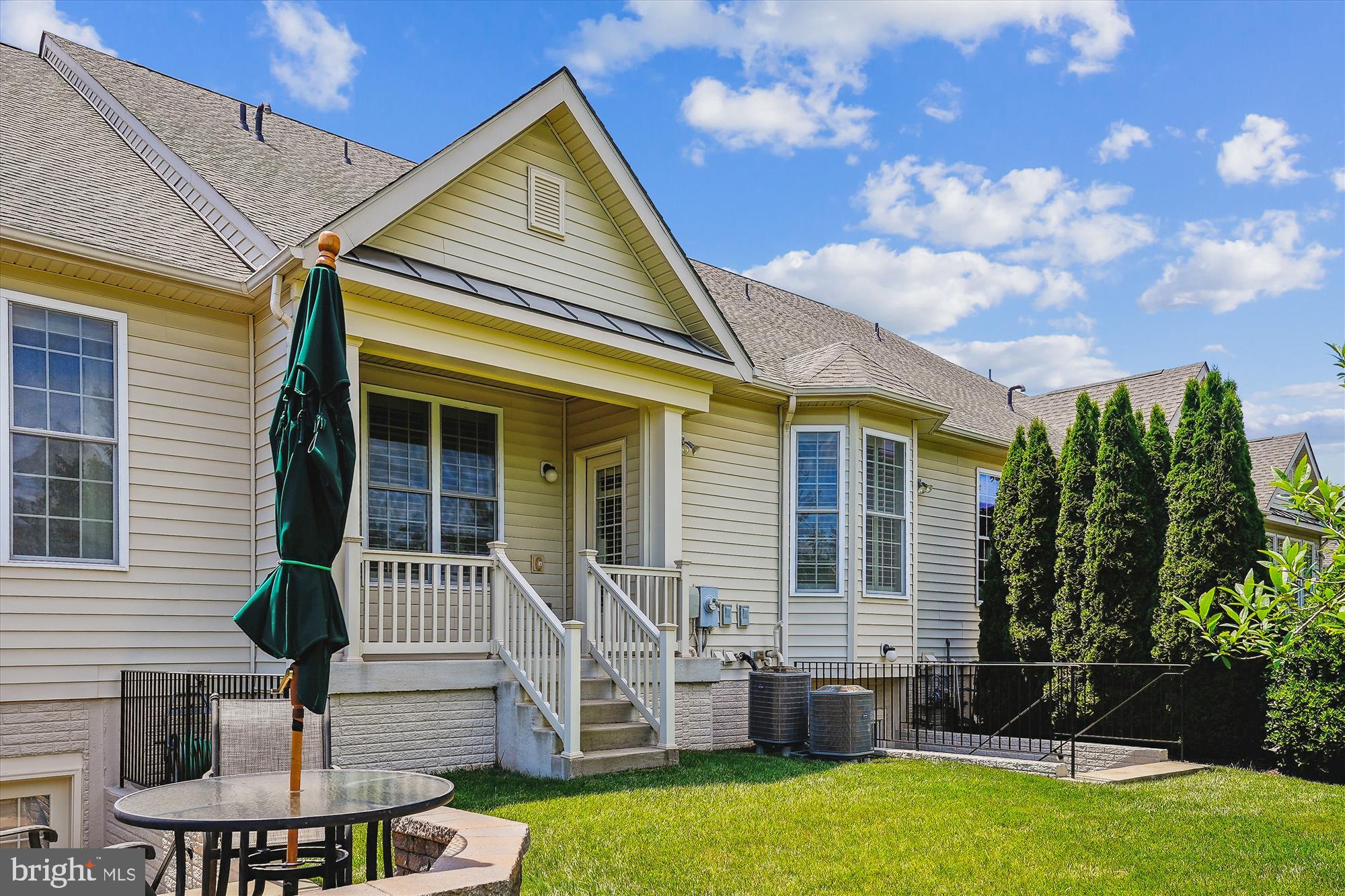 REGENCY AT ASHBURN - Residential