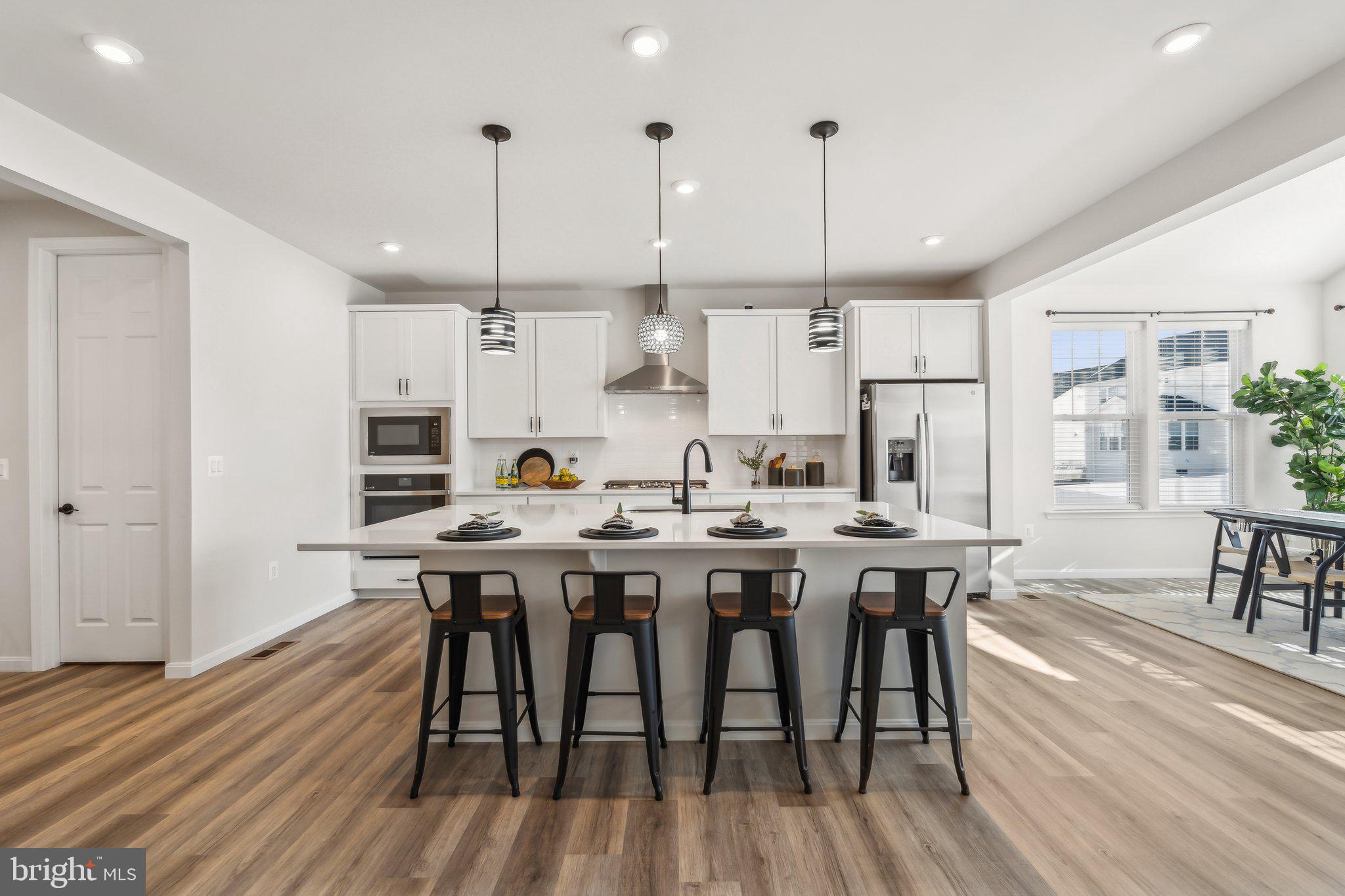 7512 OAKHAM DRIVE