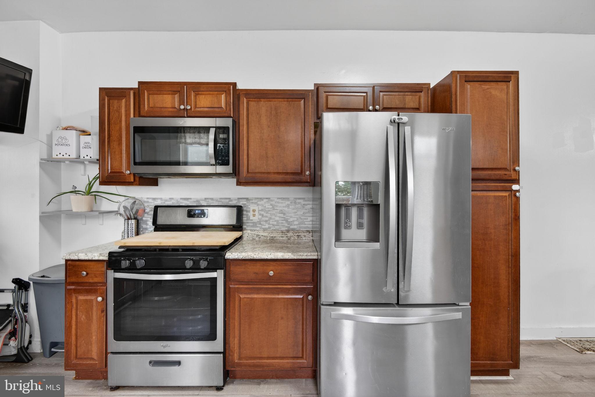 LANCASTER - Residential