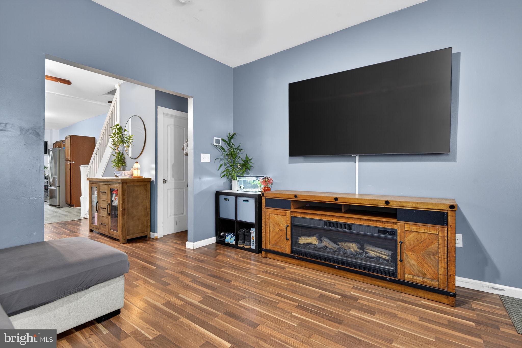 LANCASTER - Residential