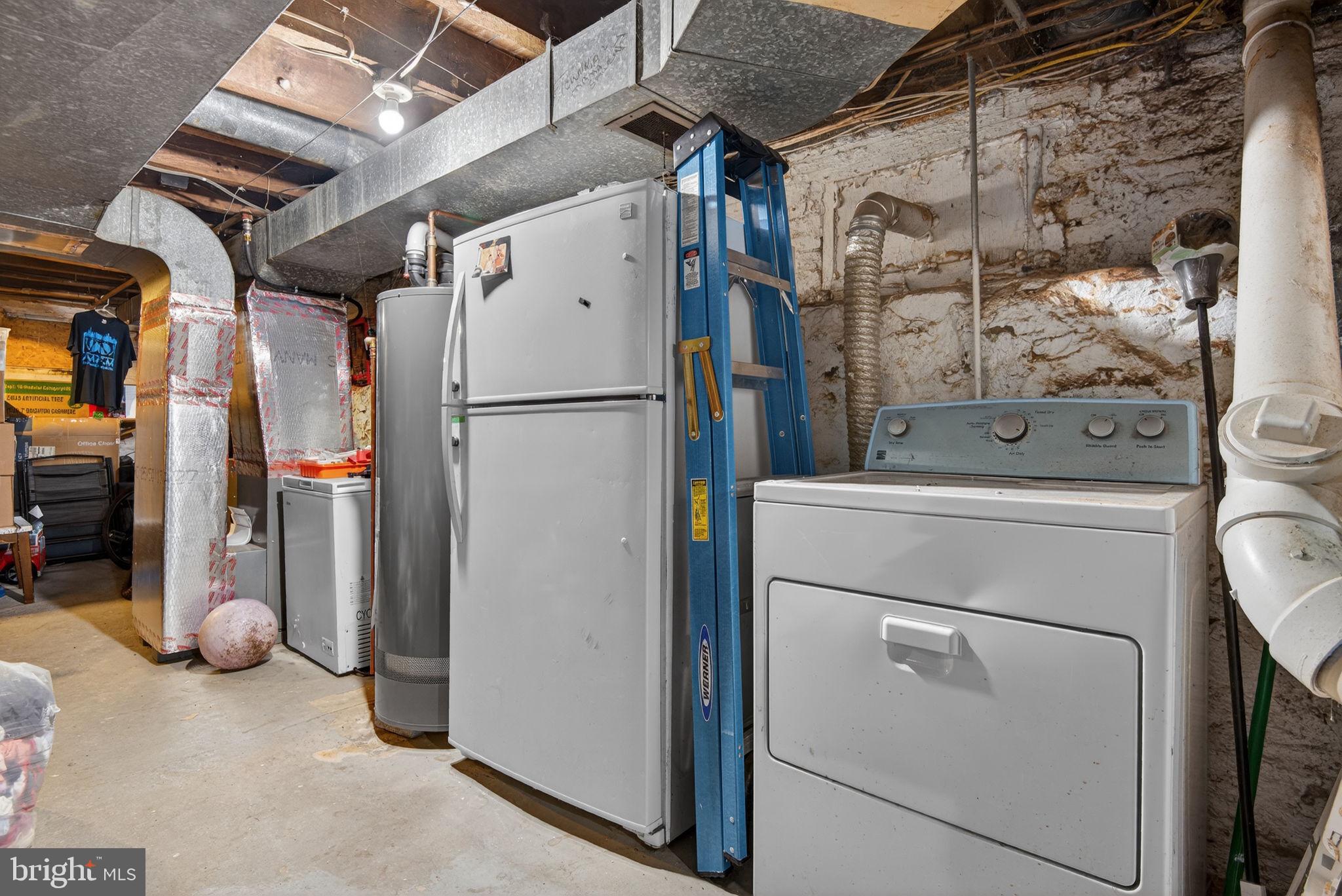 LANCASTER - Residential