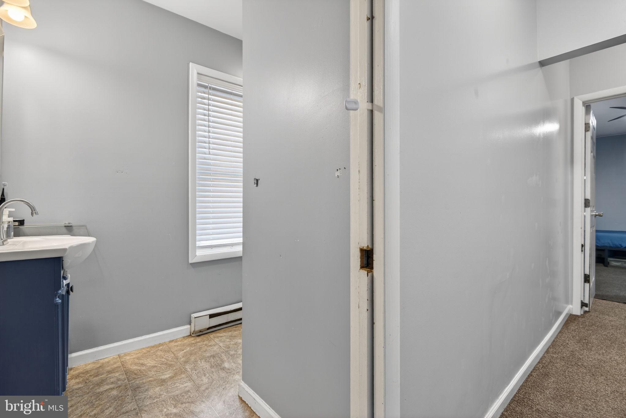 LANCASTER - Residential