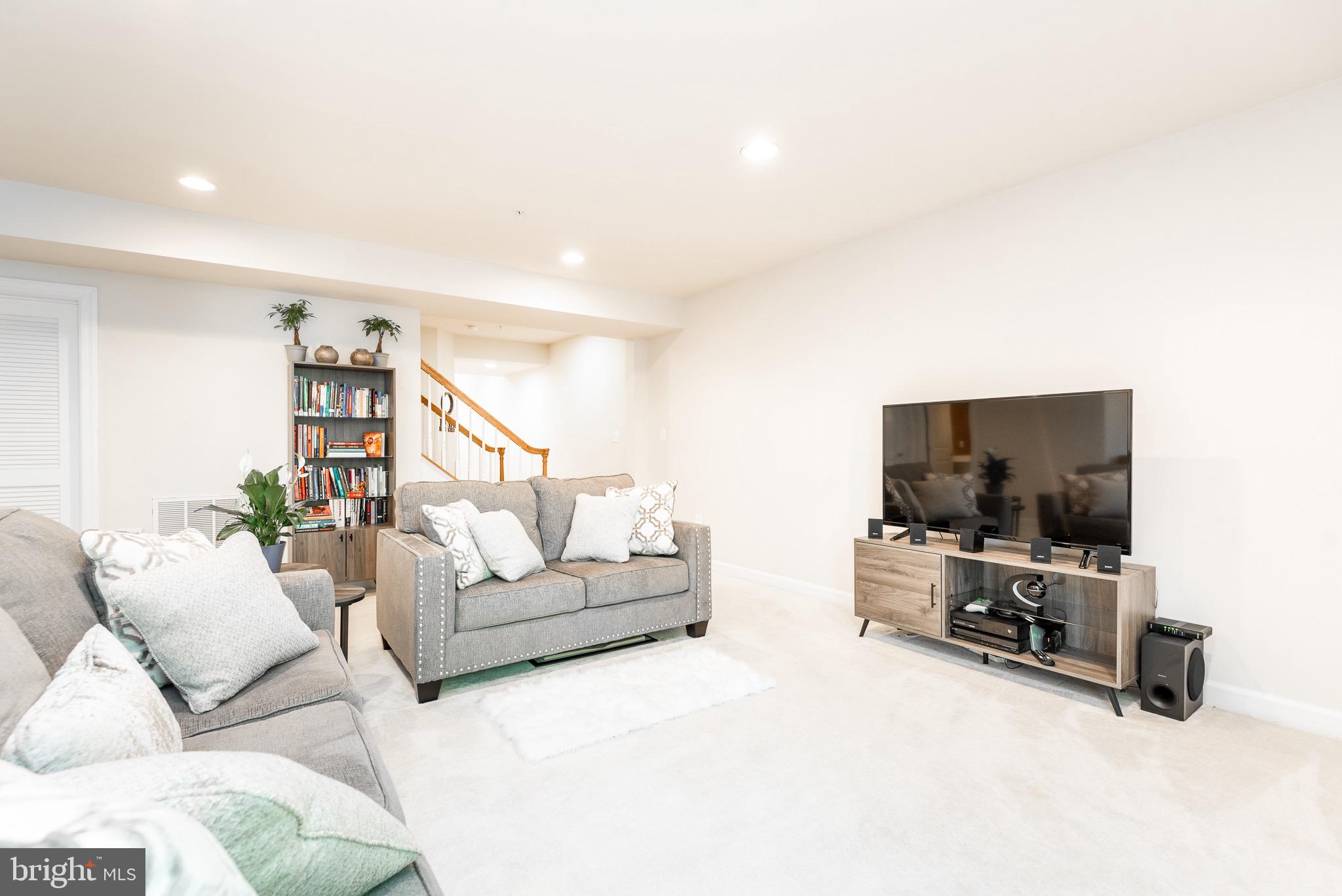 BEECH TREE NORTH VILLAGE - Residential