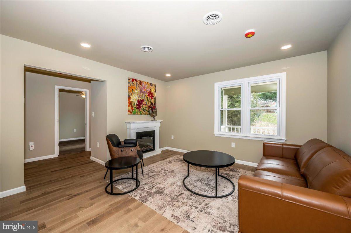 HORSESHOE BEND - Residential