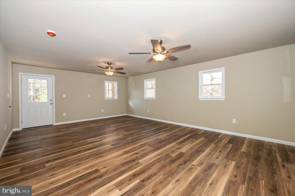 HORSESHOE BEND - Residential