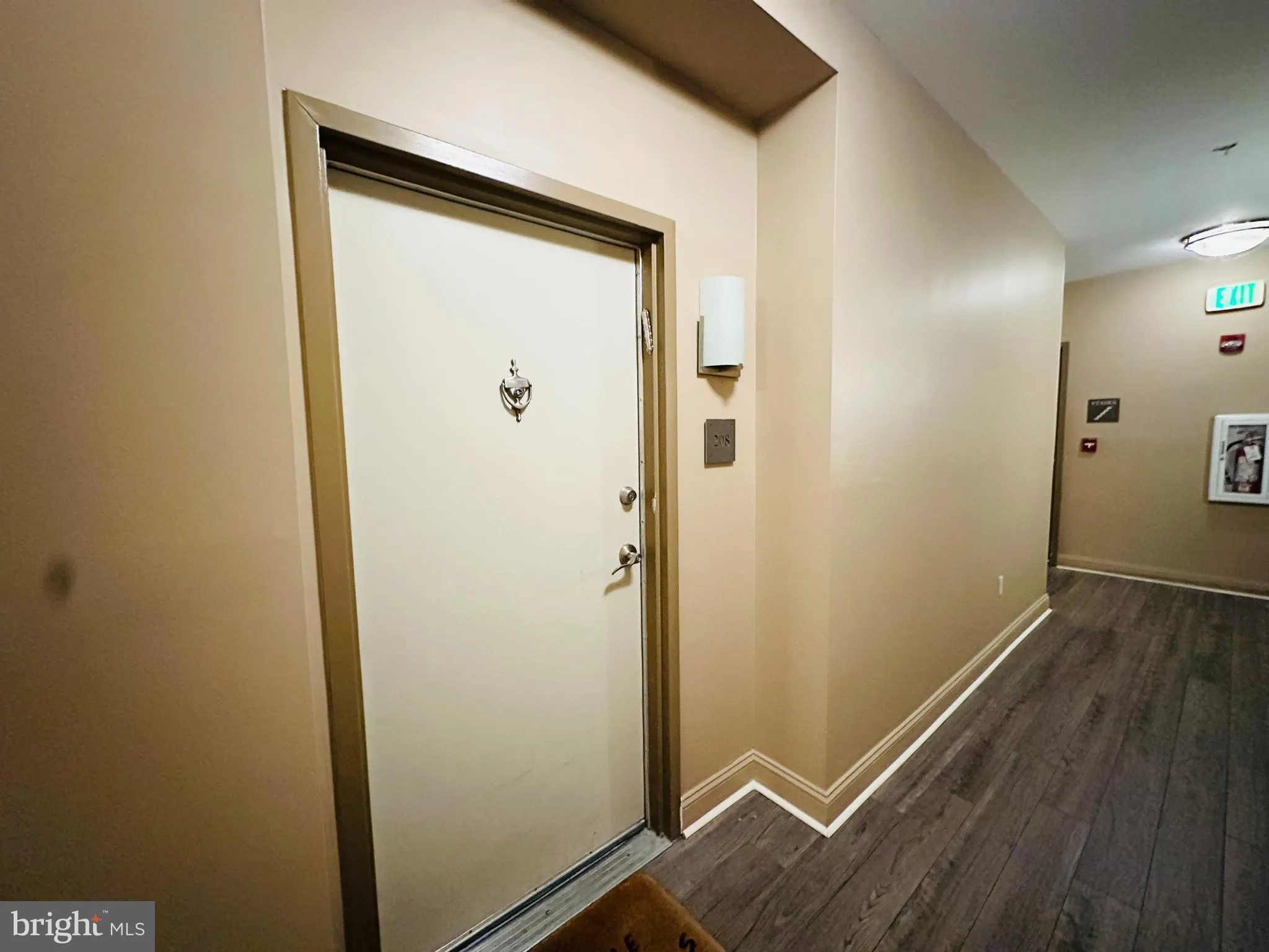 Baltimore, Maryland 21218, United States, 2 Bedrooms Bedrooms, ,2 BathroomsBathrooms,Residential,Pending,19578