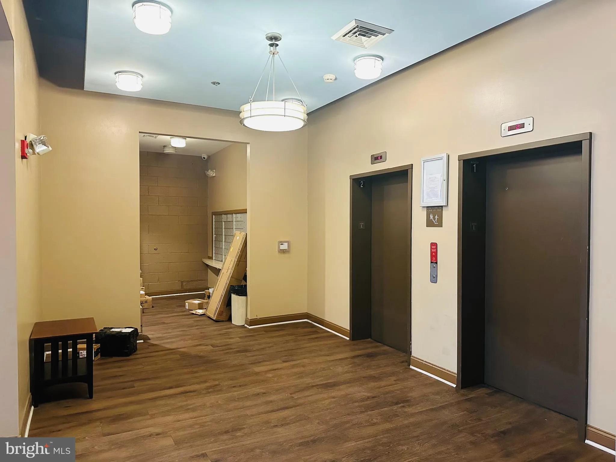 Baltimore, Maryland 21218, United States, 2 Bedrooms Bedrooms, ,2 BathroomsBathrooms,Residential,Pending,19578