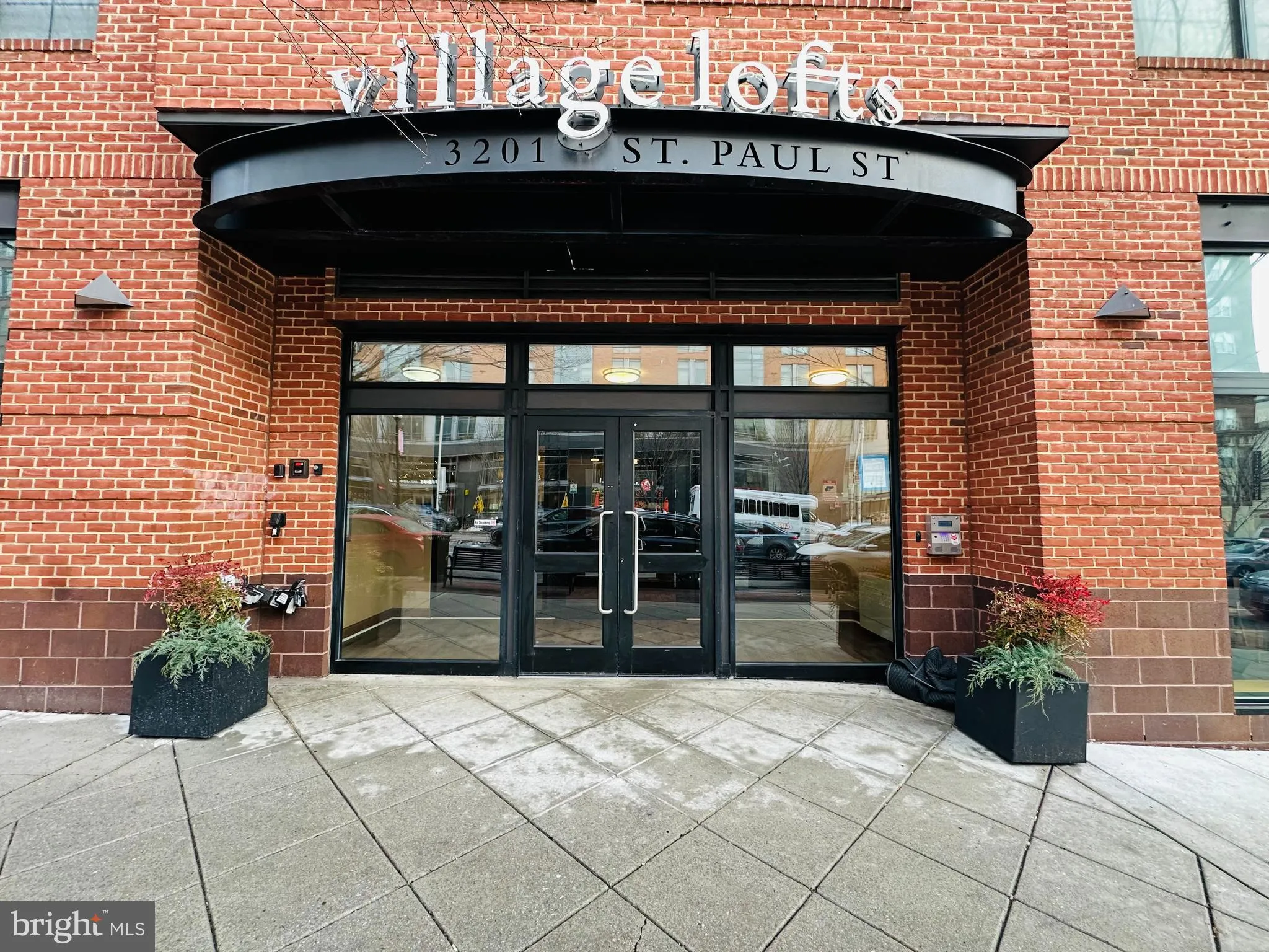 Baltimore, Maryland 21218, United States, 2 Bedrooms Bedrooms, ,2 BathroomsBathrooms,Residential,Pending,19578