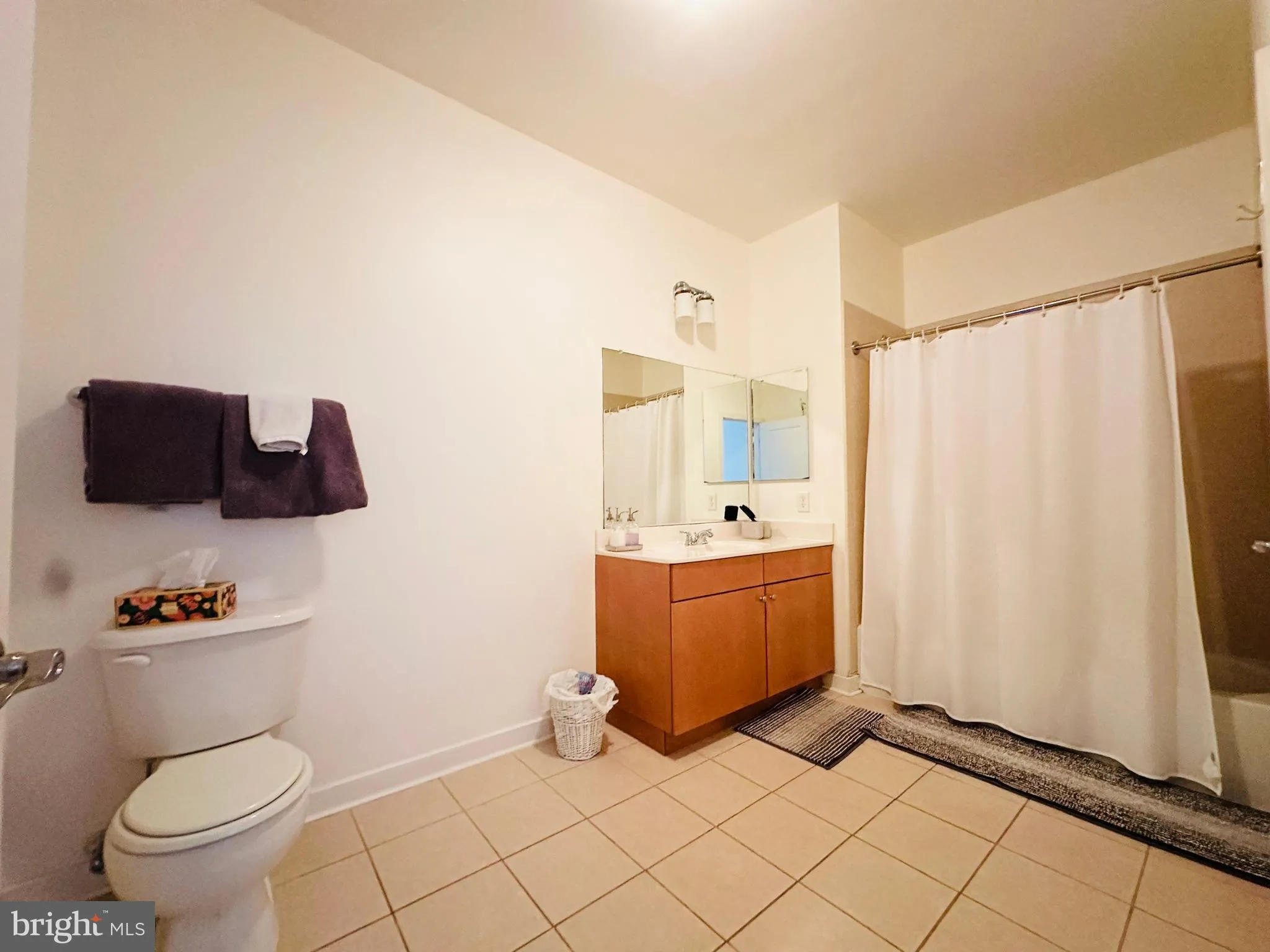 Baltimore, Maryland 21218, United States, 2 Bedrooms Bedrooms, ,2 BathroomsBathrooms,Residential,Pending,19578