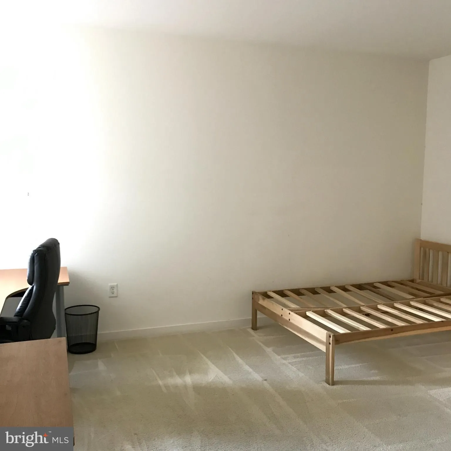 Baltimore, Maryland 21218, United States, 2 Bedrooms Bedrooms, ,2 BathroomsBathrooms,Residential,Pending,19578