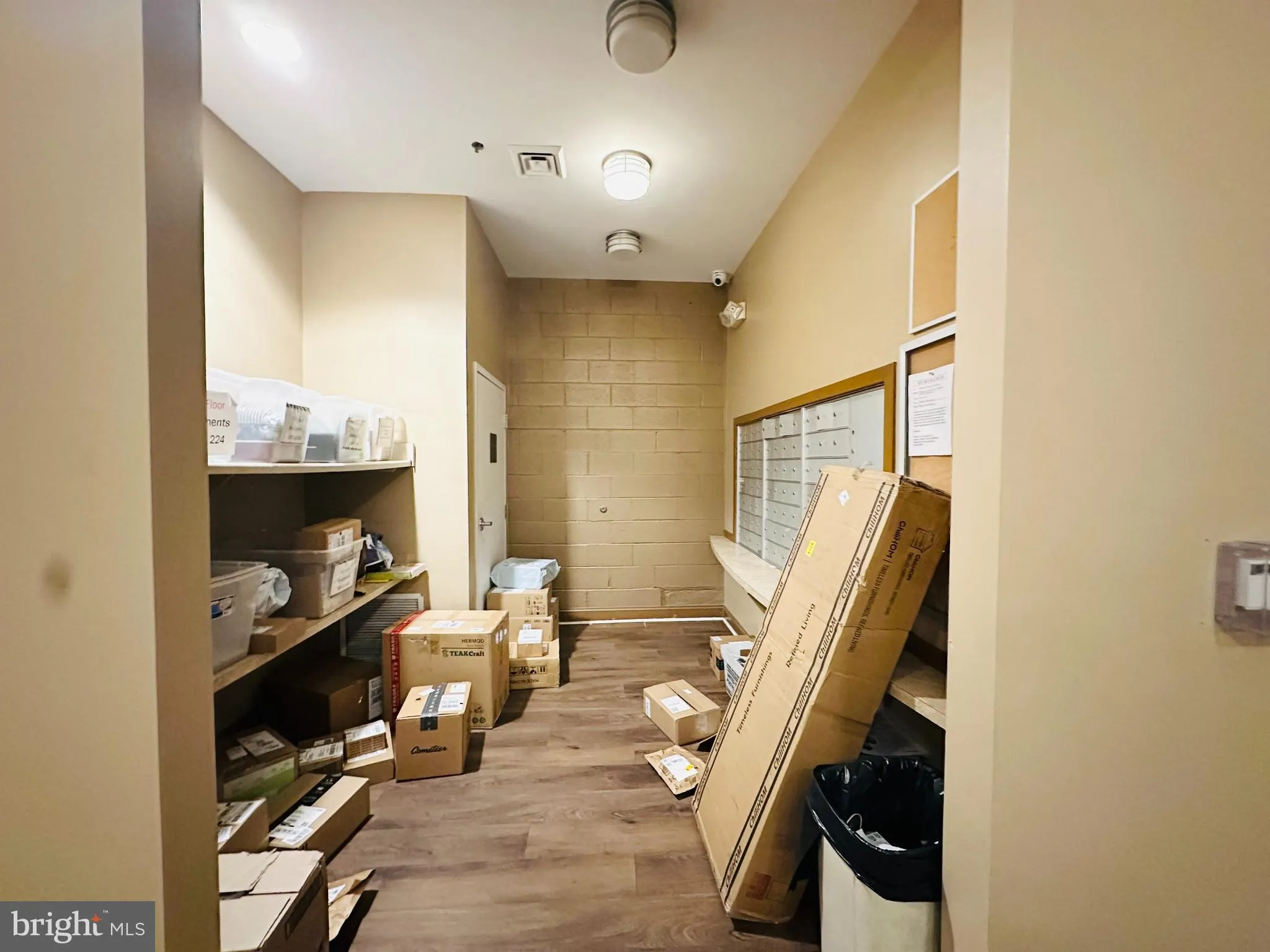 Baltimore, Maryland 21218, United States, 2 Bedrooms Bedrooms, ,2 BathroomsBathrooms,Residential,Pending,19578