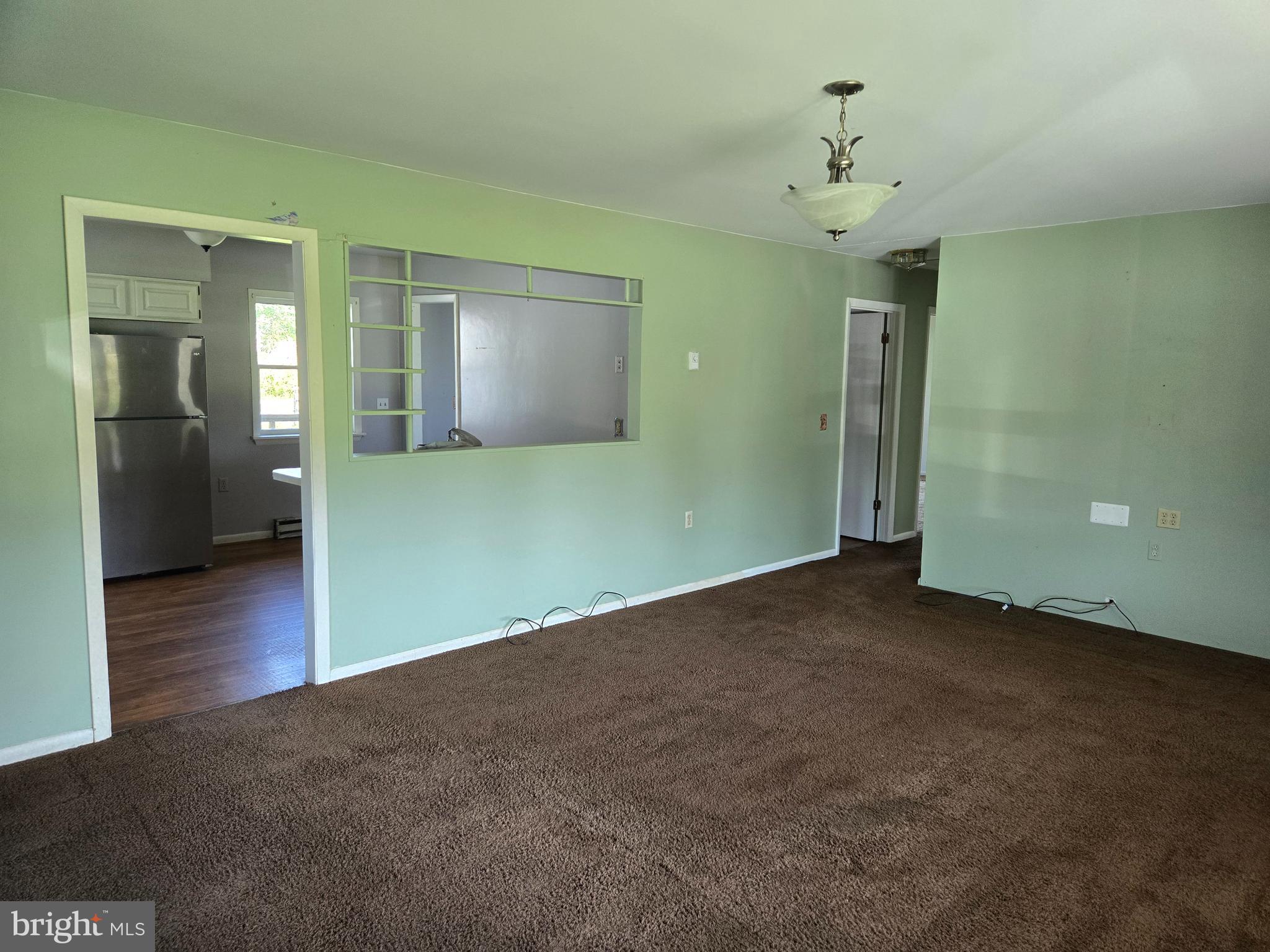 STEVENSVILLE - Residential