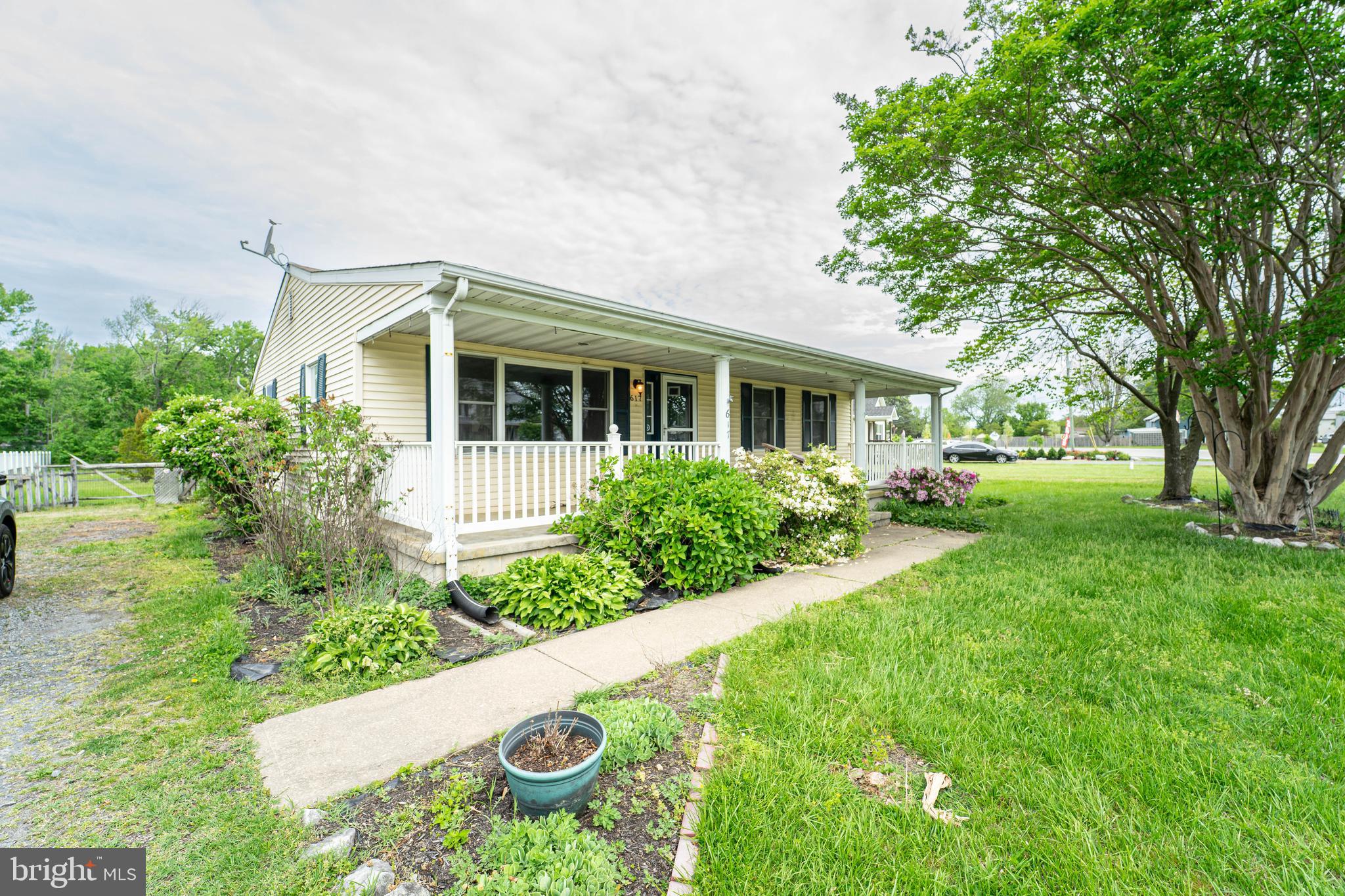 STEVENSVILLE - Residential