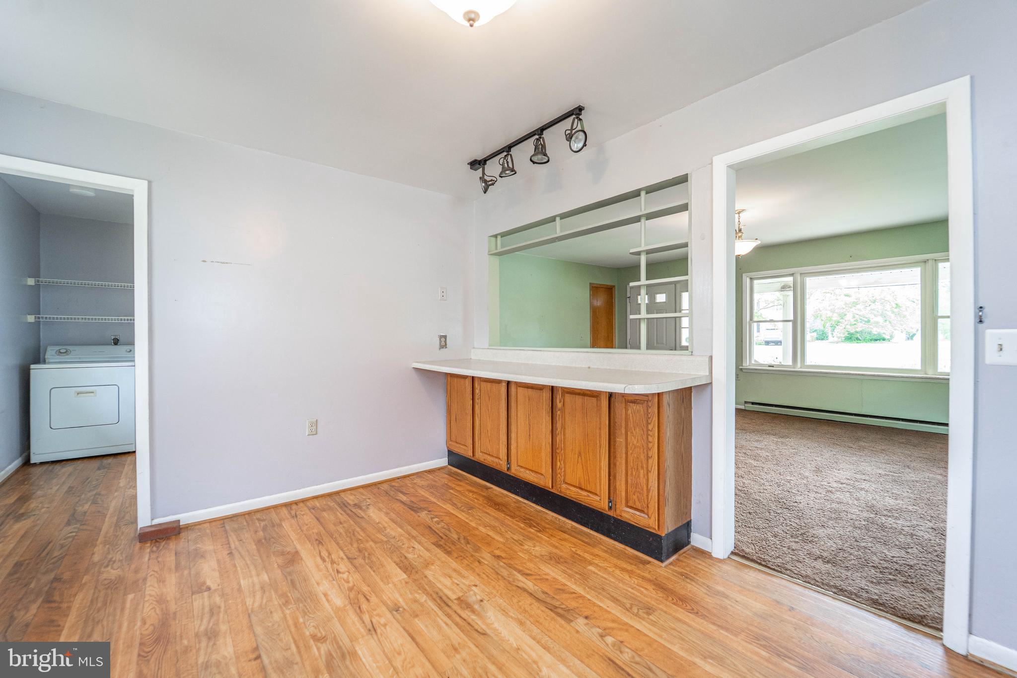 STEVENSVILLE - Residential