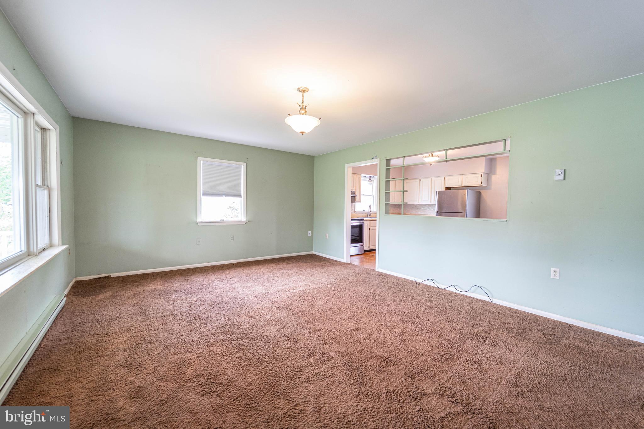 STEVENSVILLE - Residential