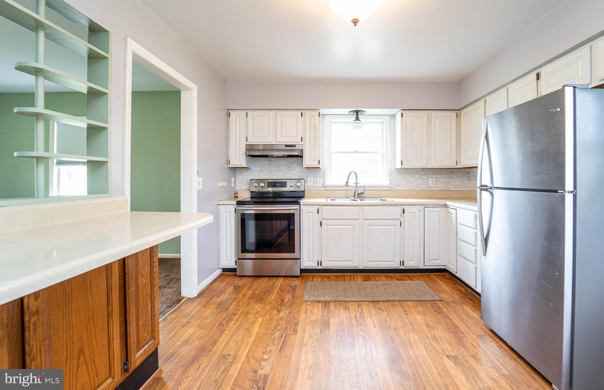 STEVENSVILLE - Residential