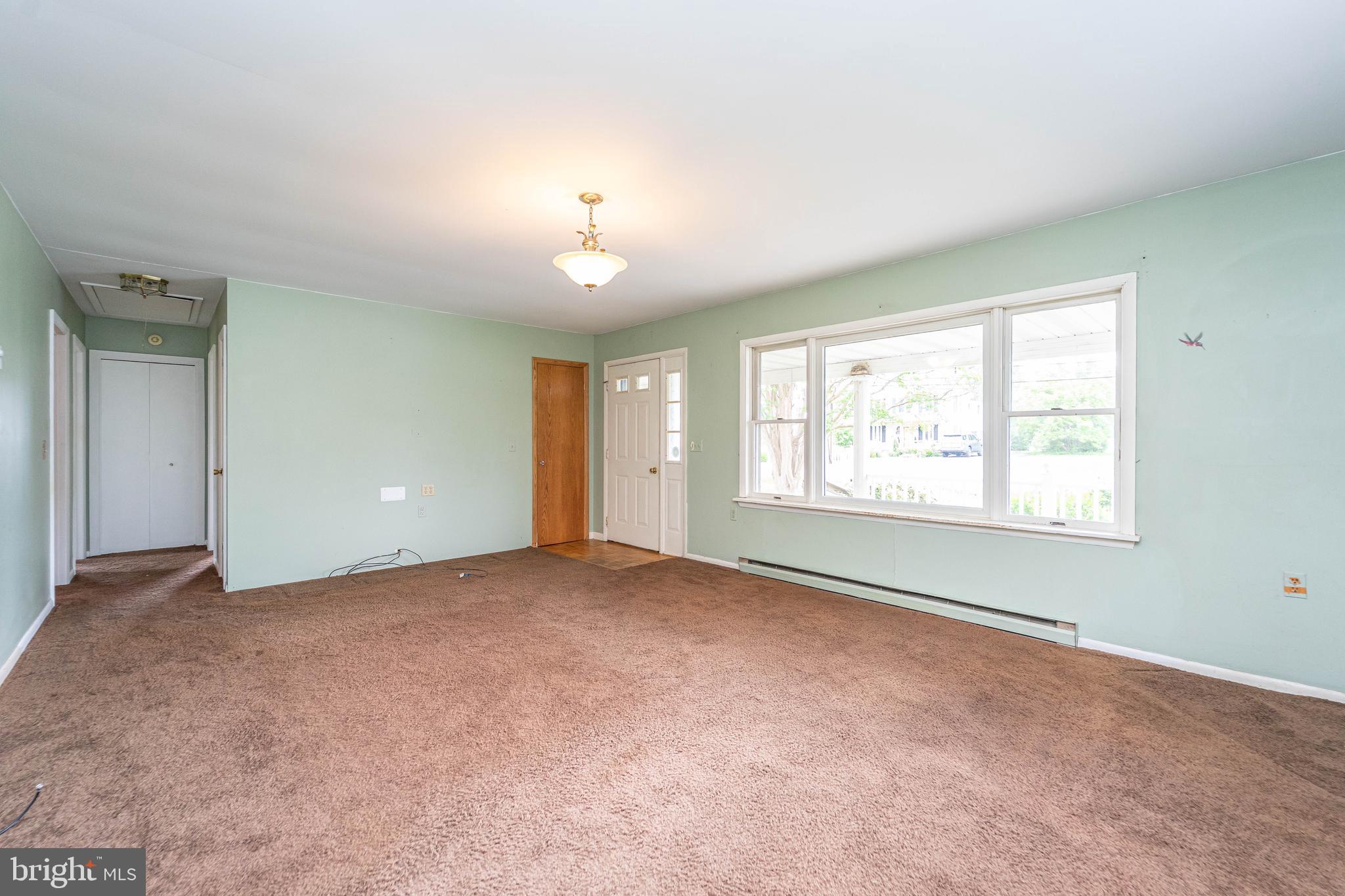 STEVENSVILLE - Residential