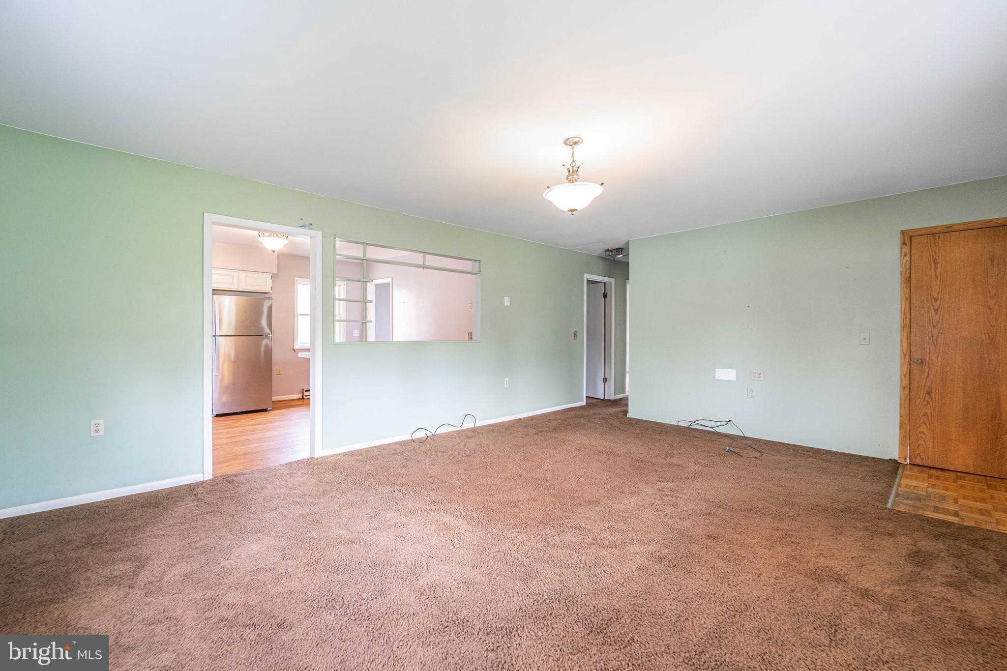 STEVENSVILLE - Residential