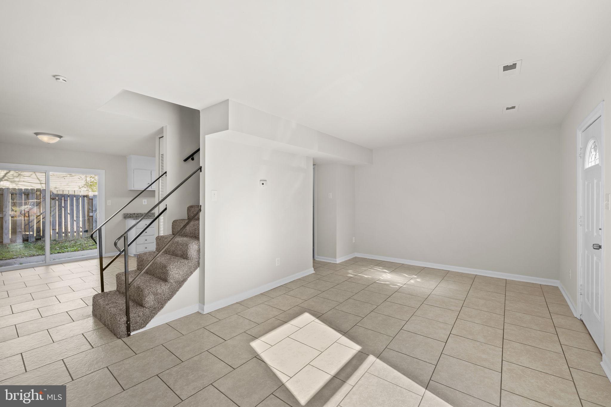 CENTRAL PARK TOWNHOMES - Residential