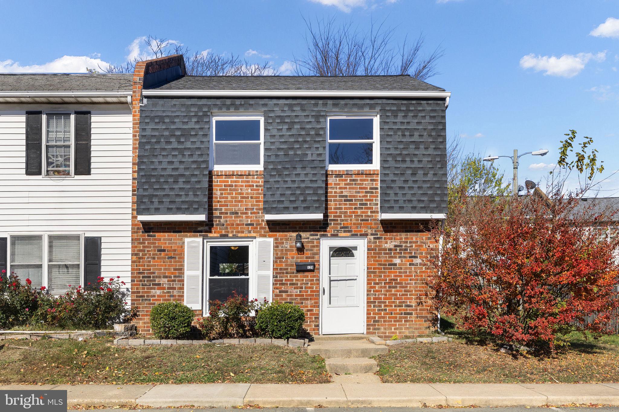 CENTRAL PARK TOWNHOMES - Residential