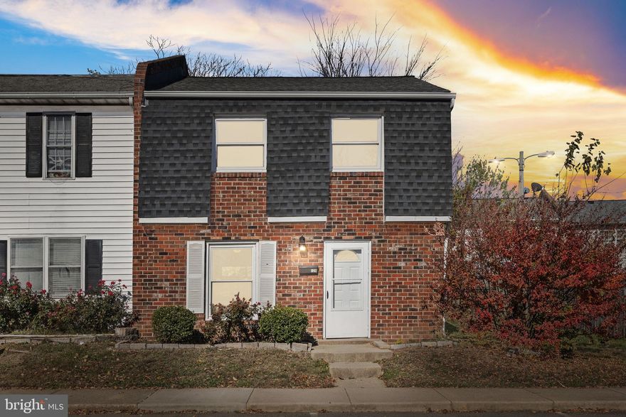 THIS CHARMING END-UNIT TOWNHOUSE IN CENTRAL PARK TOWNHOMES OFFERS A PERFECT BLEND OF COMFORT AND STYLE. WITH 1,142 SQ. FT., THE OPEN FLOOR PLAN SEAMLESSLY CONNECTS THE DINING AREA AND UPGRADED KITCHEN, FEATURING GRANITE COUNTERTOPS AND MODERN APPLIANCES, INCLUDING A STACKED WASHER/DRYER FOR CONVENIENCE. THE FRESHLY PAINTED AND SPACIOUS MAIN LEVEL FEATURES CERAMIC TILE FLOORING, CREATING A WARM ATMOSPHERE THROUGHOUT. STEP OUTSIDE TO ENJOY YOUR PRIVATE PATIO, IDEAL FOR MORNING COFFEE OR EVENING RELAXATION. THE BEAUTIFULLY LANDSCAPED LOT ENHANCES CURB APPEAL, WHILE THE SECURE STORAGE AND OFF-STREET PARKING PROVIDE ADDED CONVENIENCE. LIVING HERE, YOU CAN BE CENTRALLY LOCATED BETWEEN CENTRAL PARK AND MARY WASHINGTON HOSPITAL. WITH AMENITIES LIKE COMMON AREA MAINTENANCE AND SNOW REMOVAL INCLUDED IN THE ASSOCIATION FEE, YOU CAN ENJOY A LOW-MAINTENANCE LIFESTYLE. DON'T MISS THE OPPORTUNITY TO CALL THIS LOVELY TOWNHOUSE YOUR NEW HOME!