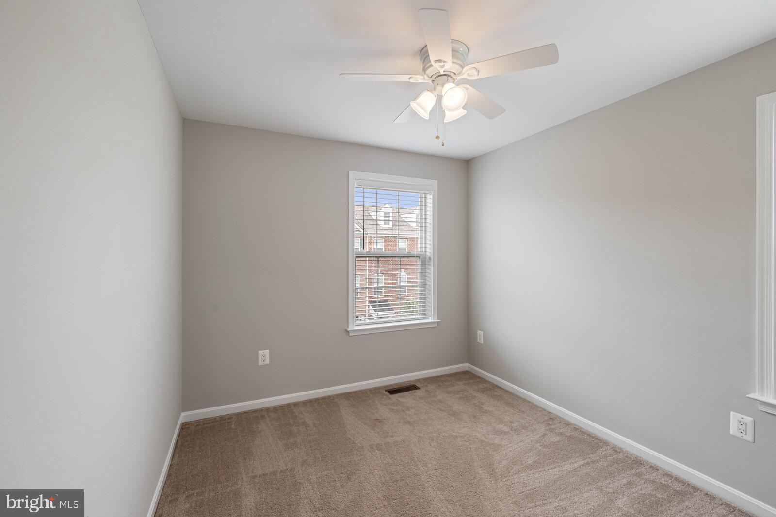 HASTINGS MARKETPLACE - Residential Lease