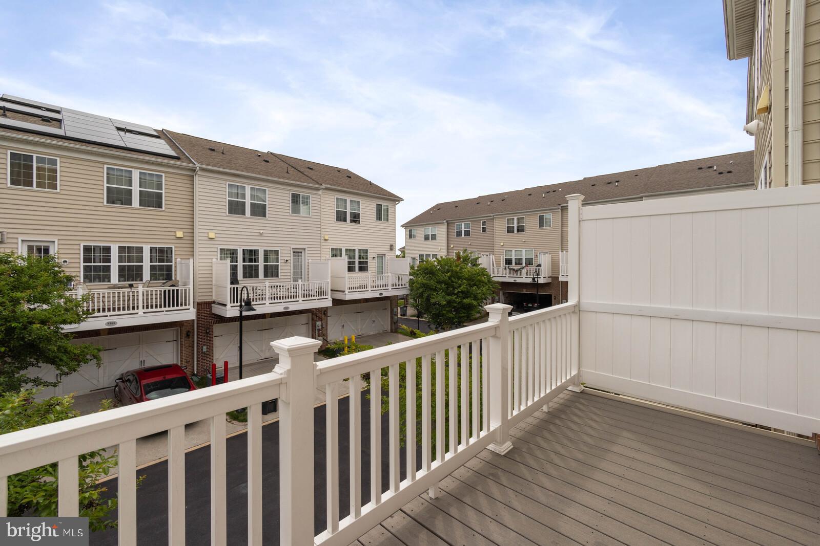 HASTINGS MARKETPLACE - Residential Lease