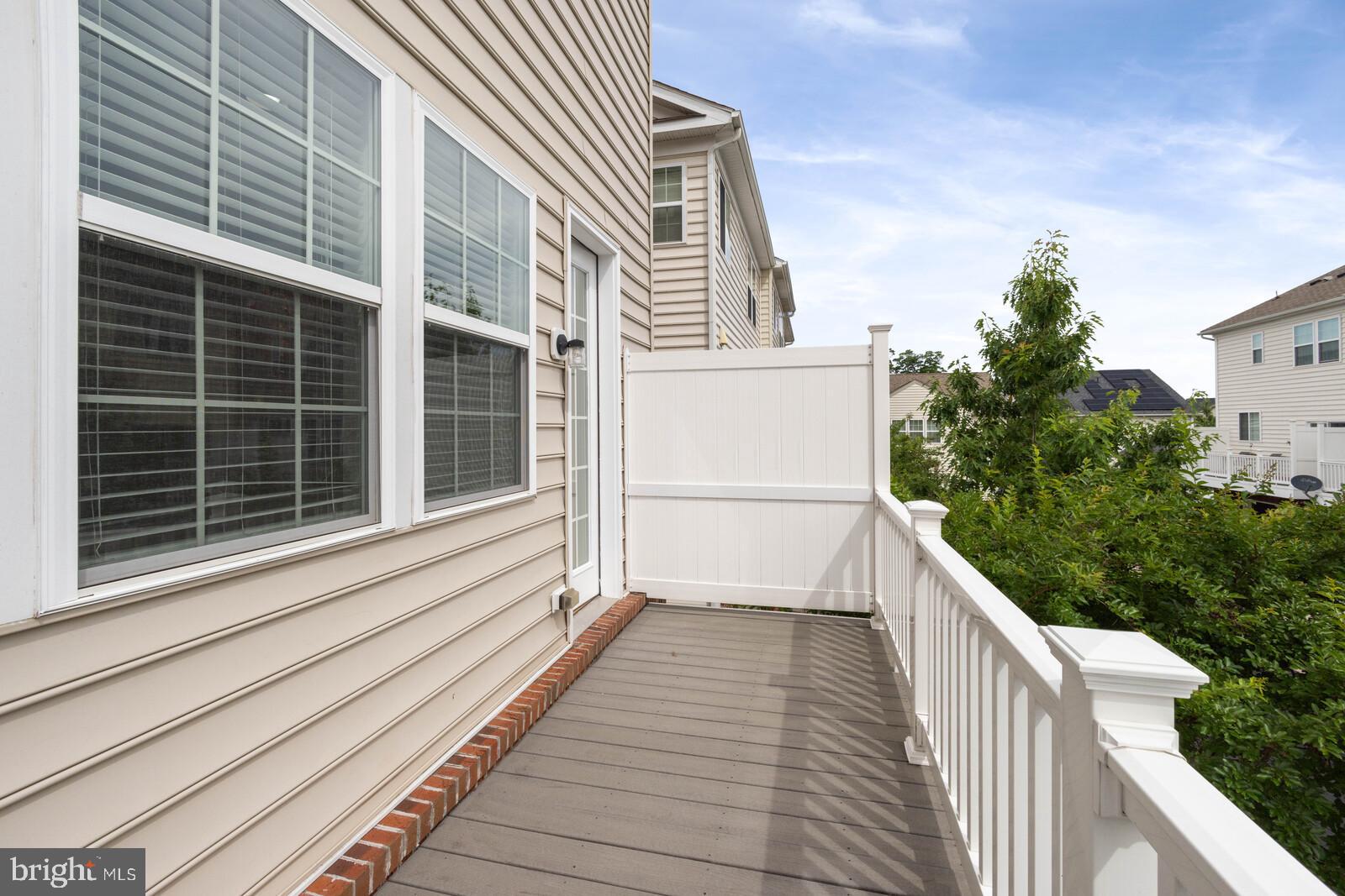 HASTINGS MARKETPLACE - Residential Lease