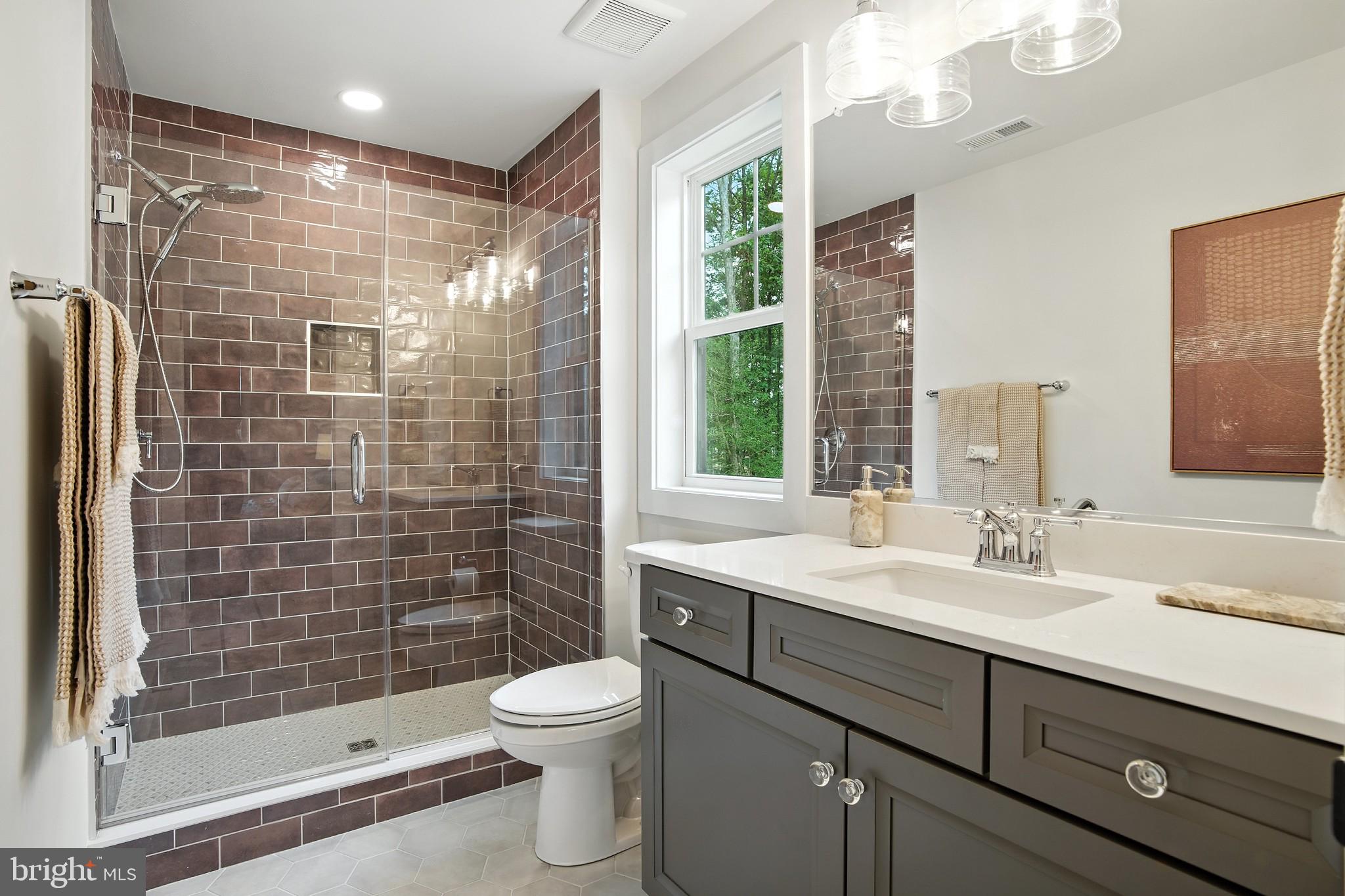 MONARCH - Residential