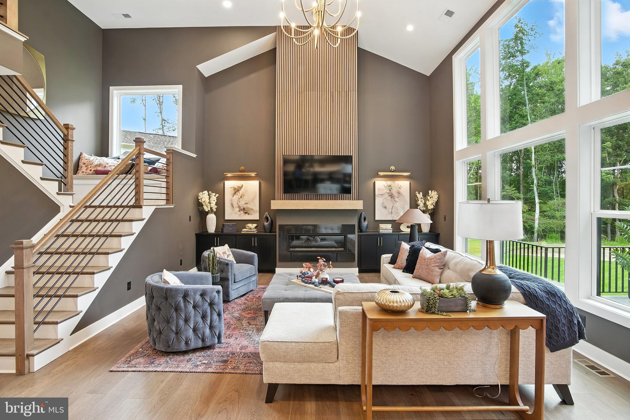 MONARCH - Residential