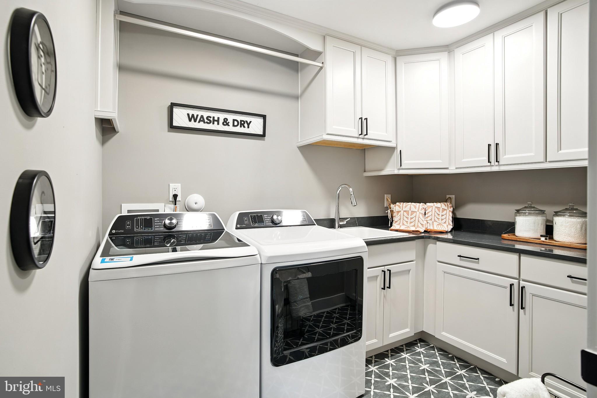 MONARCH - Residential