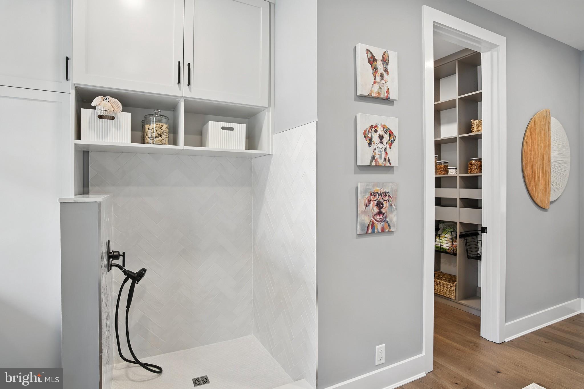 MONARCH - Residential