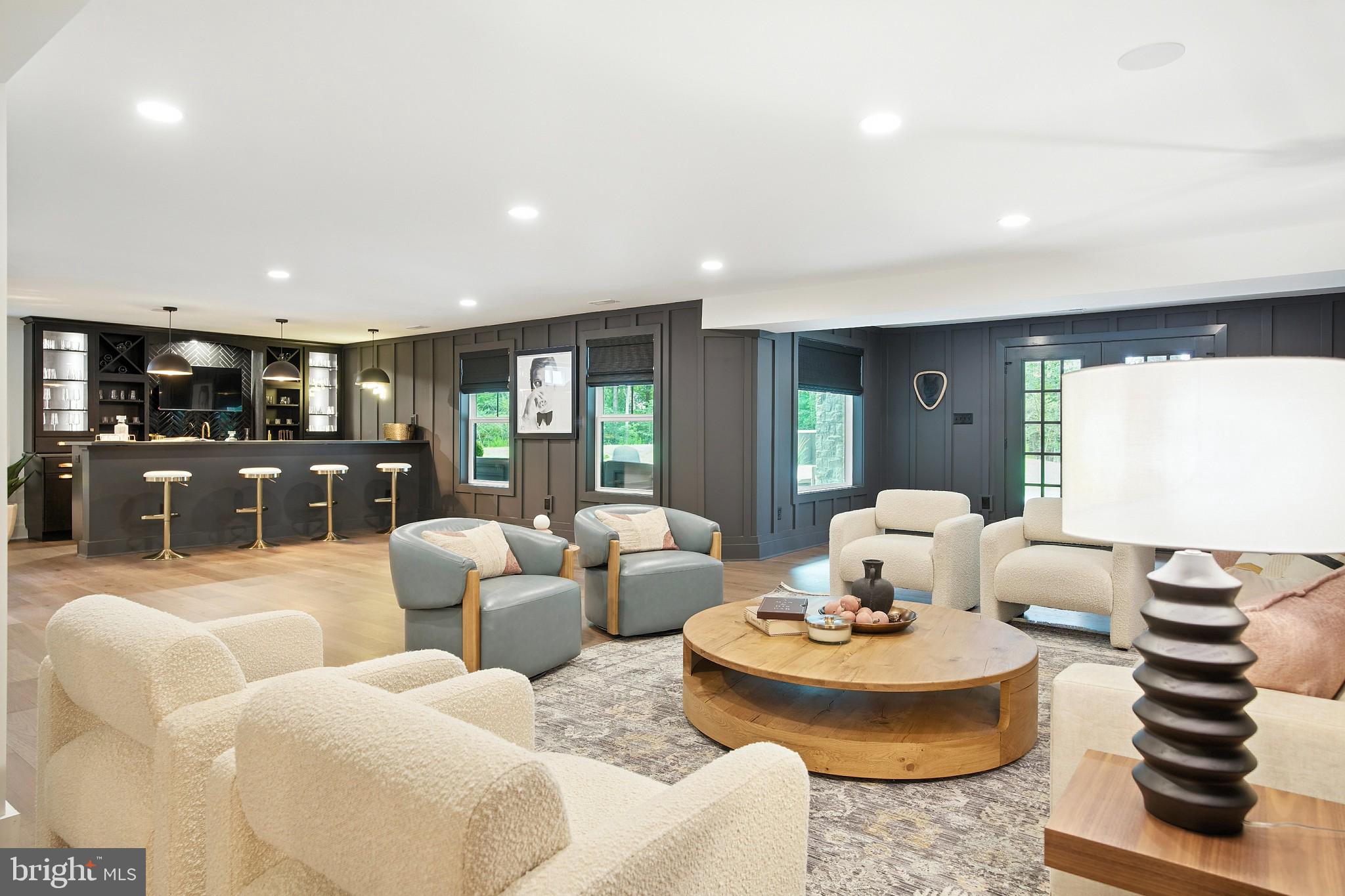 MONARCH - Residential