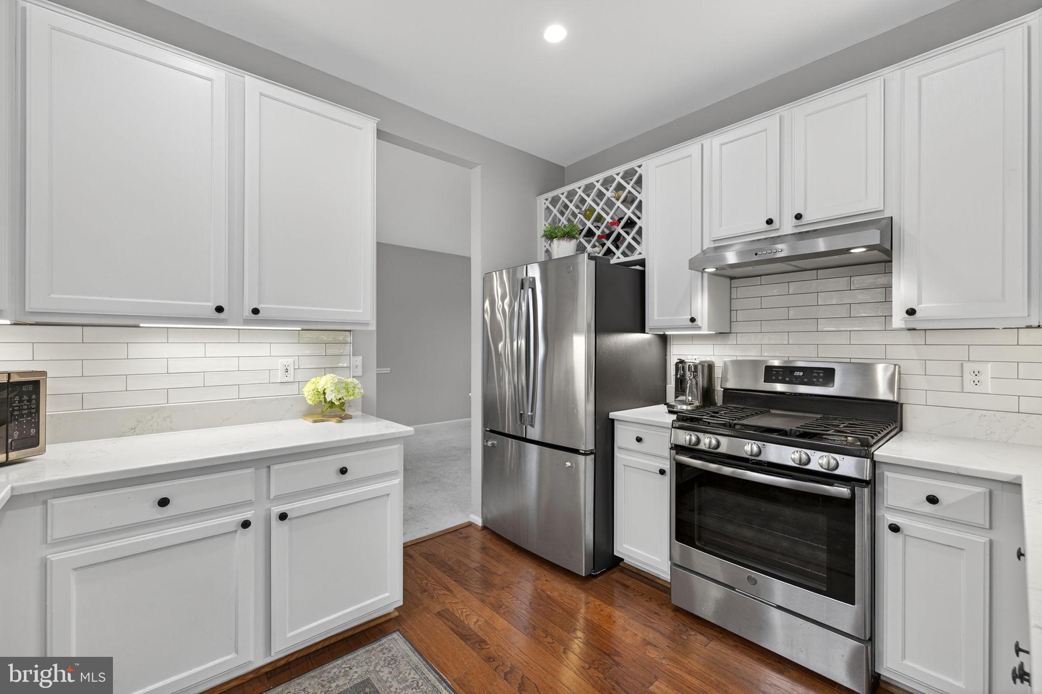 ASHBURN FARM - Residential