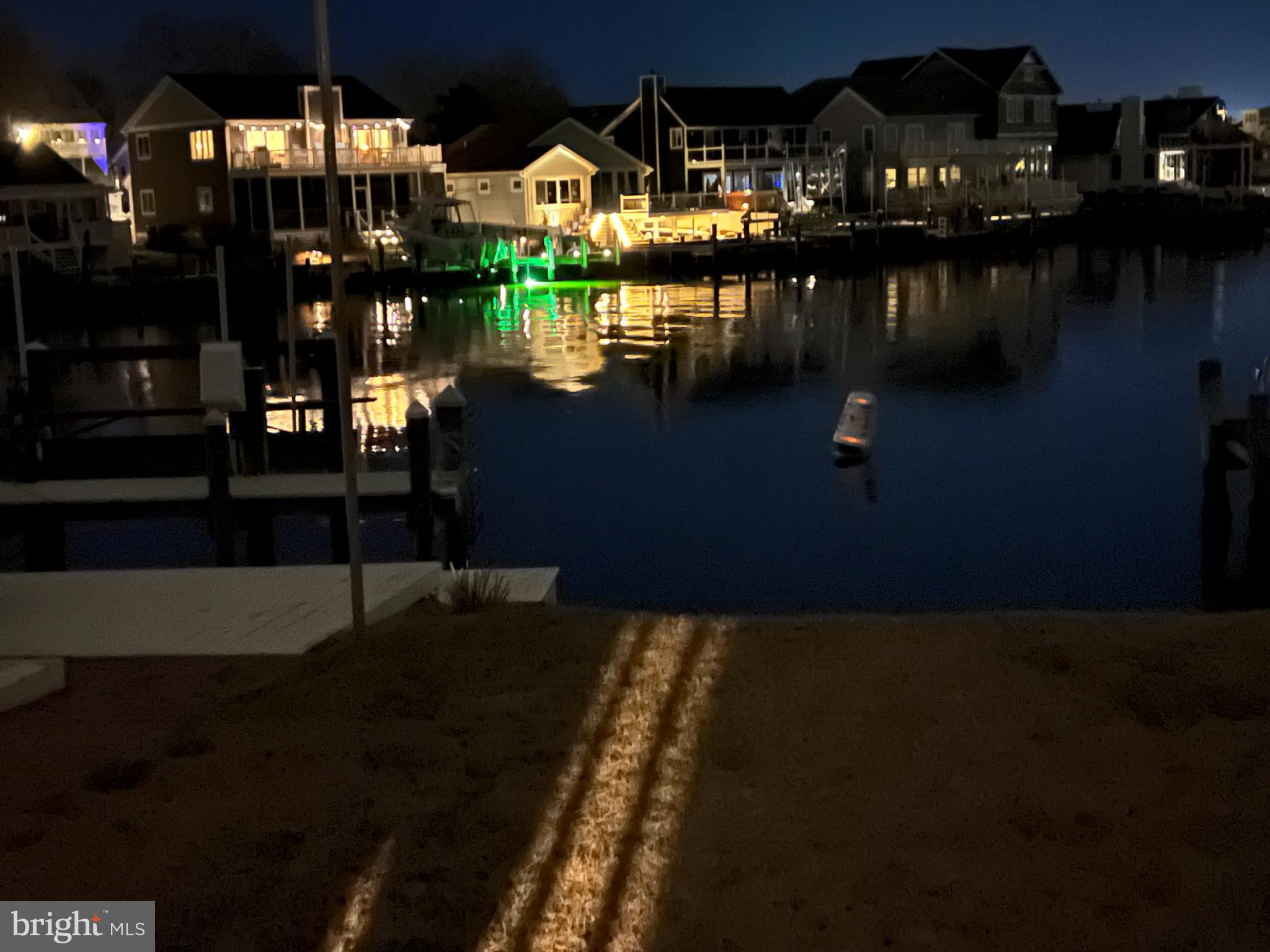 FENWICK WOODS - Residential